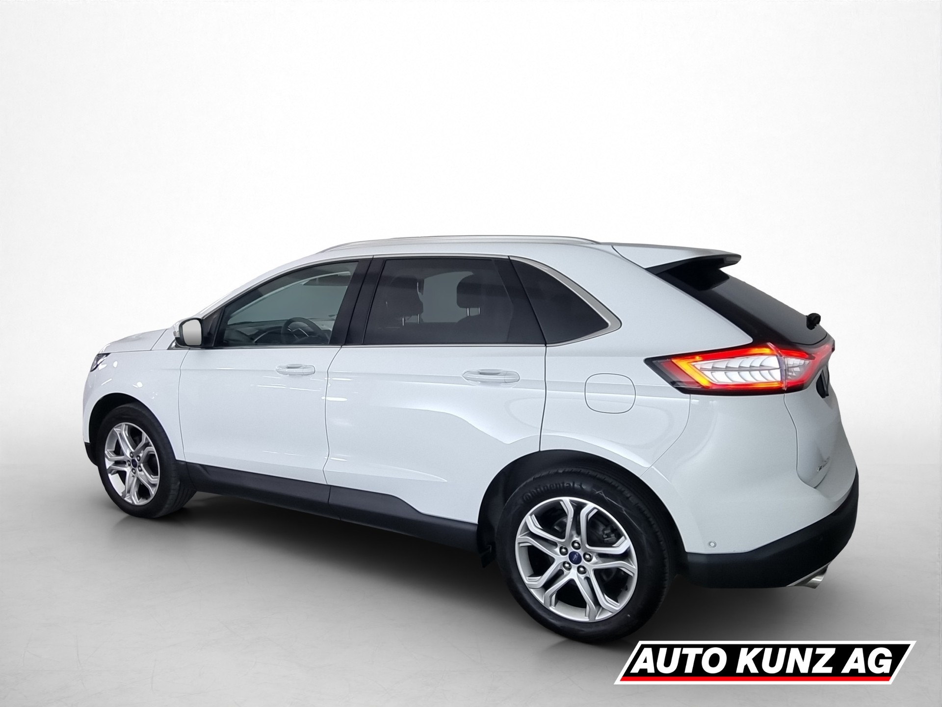 FORD Edge 2.0 TDCi 210 Titanium FPS-showroom-element-3