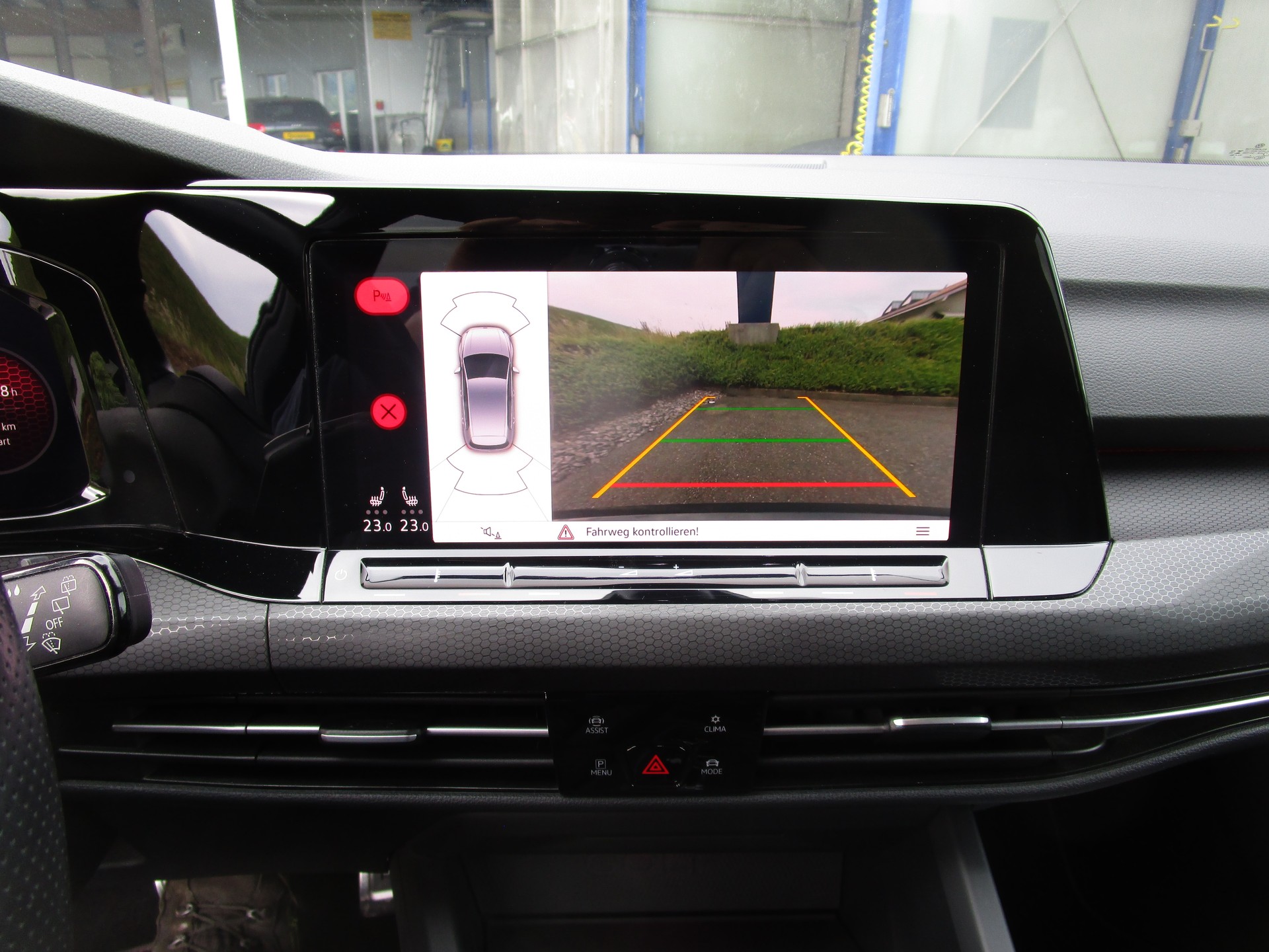 VW Golf 2.0 TSI GTI DSG-image-12