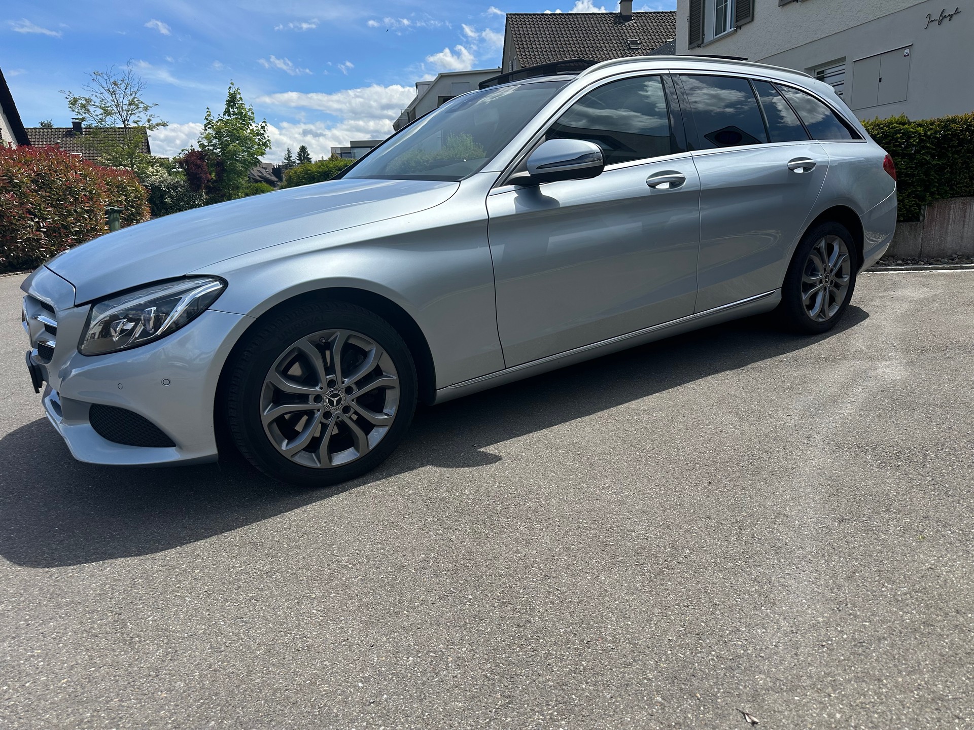 MERCEDES-BENZ C 220 d Exclusive 4Matic 9G-Tronic-showroom-element-1