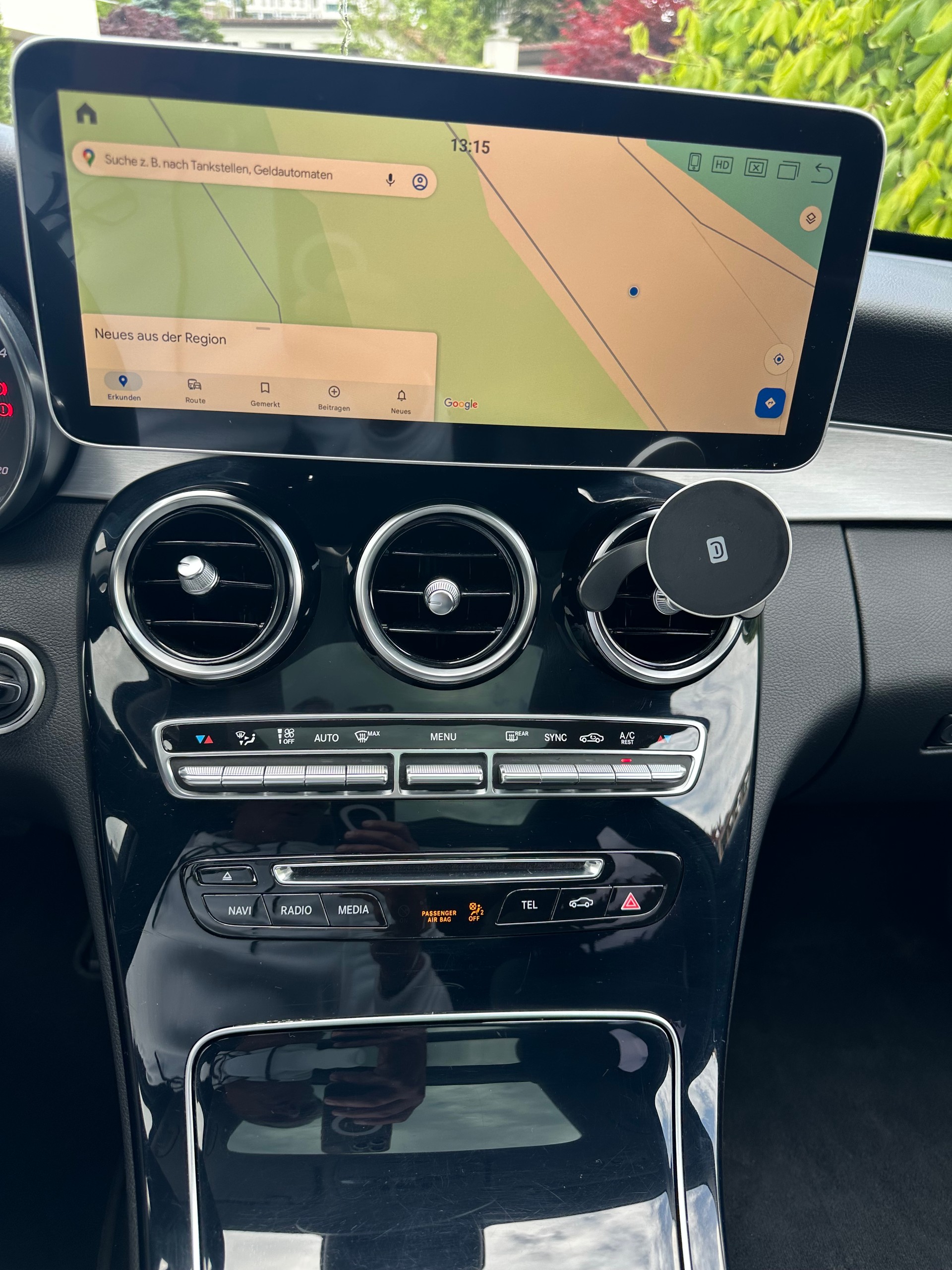 MERCEDES-BENZ C 220 d Exclusive 4Matic 9G-Tronic-image-19