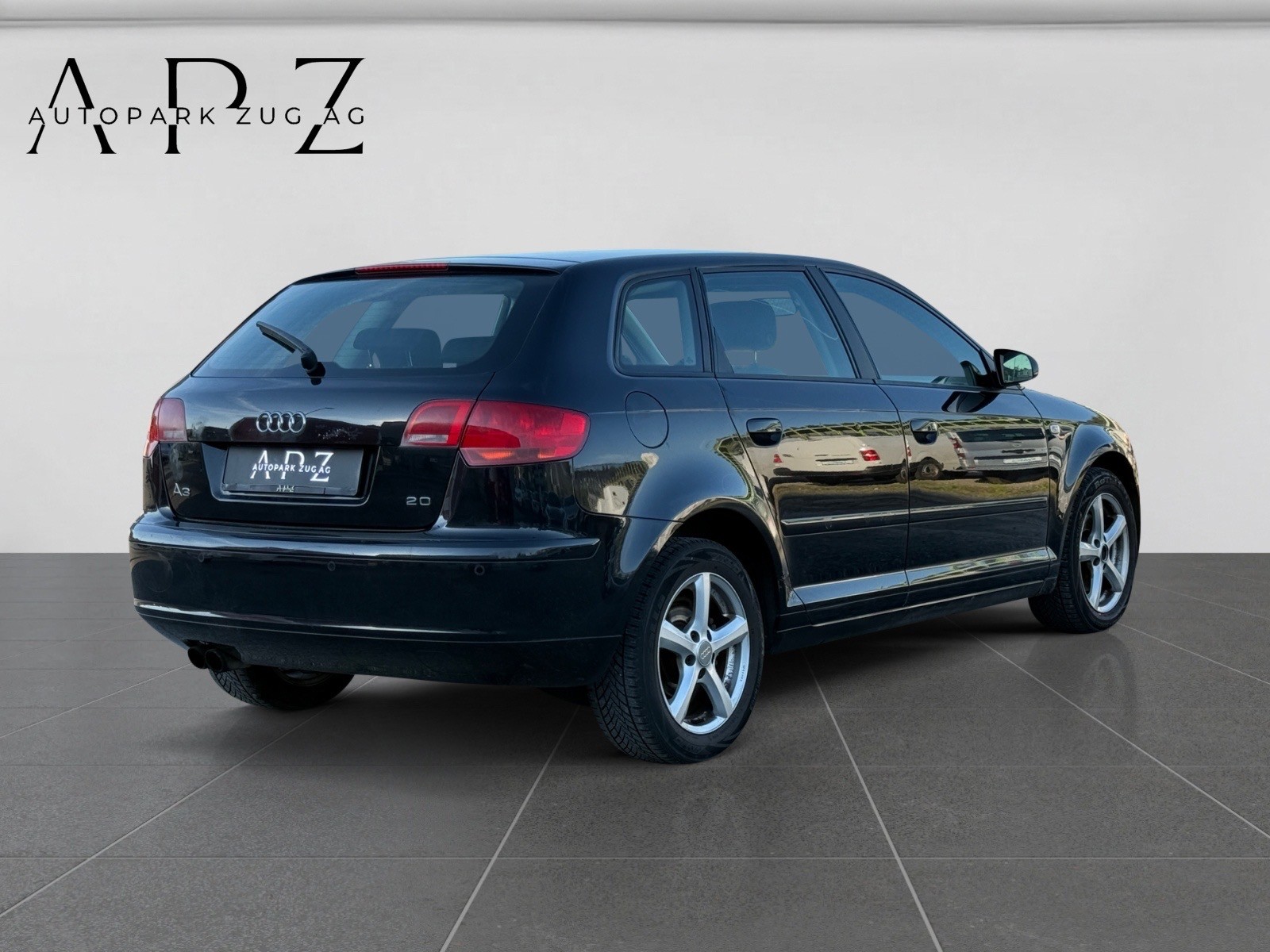 AUDI A3 Sportback 2.0 FSI Attraction-image-4