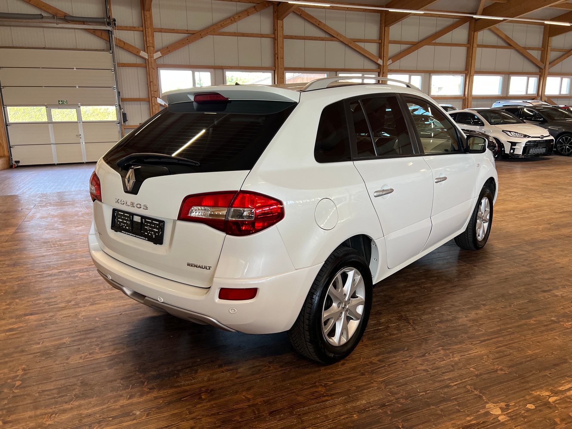 RENAULT Koleos 2.5 Expression 4x4-image-4
