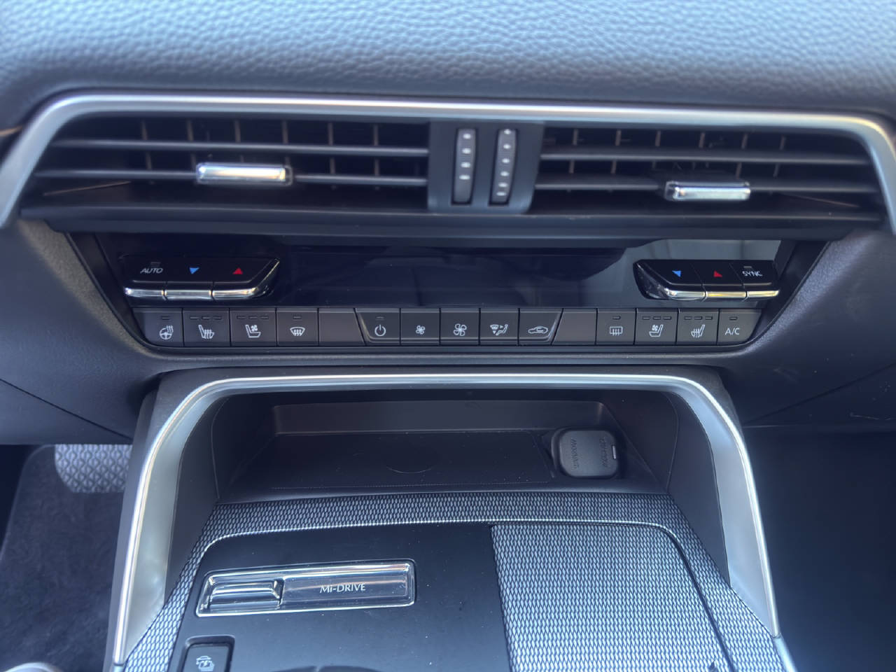 MAZDA CX-60 2.5 PHEV 327 PS Homura AWD AHK-image-13
