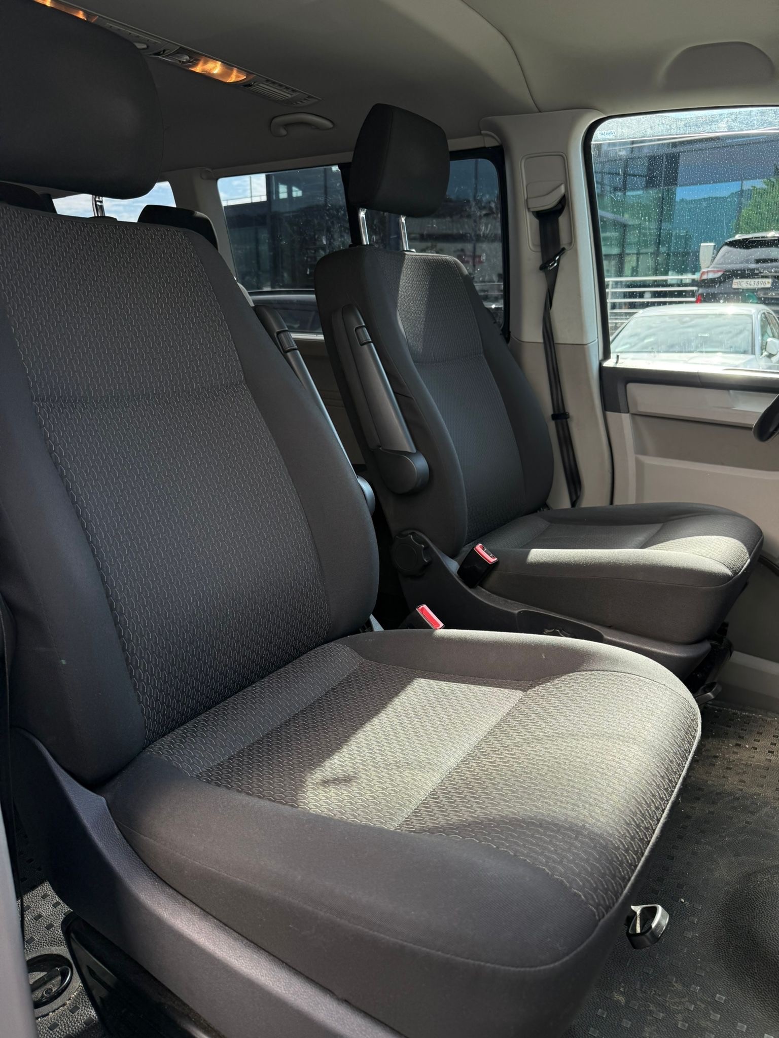 VW T6 2.0 TDI DSG-image-6