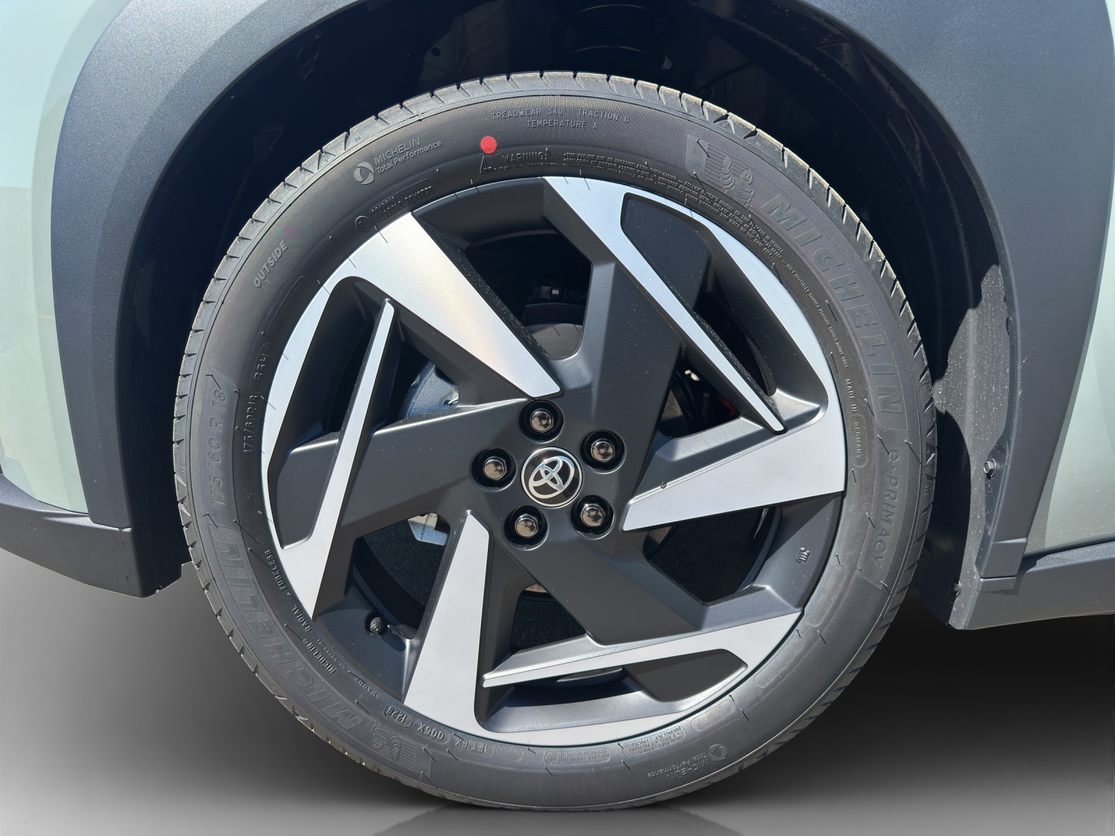 TOYOTA Aygo X 1.5 VVT-i HSD Style-image-9