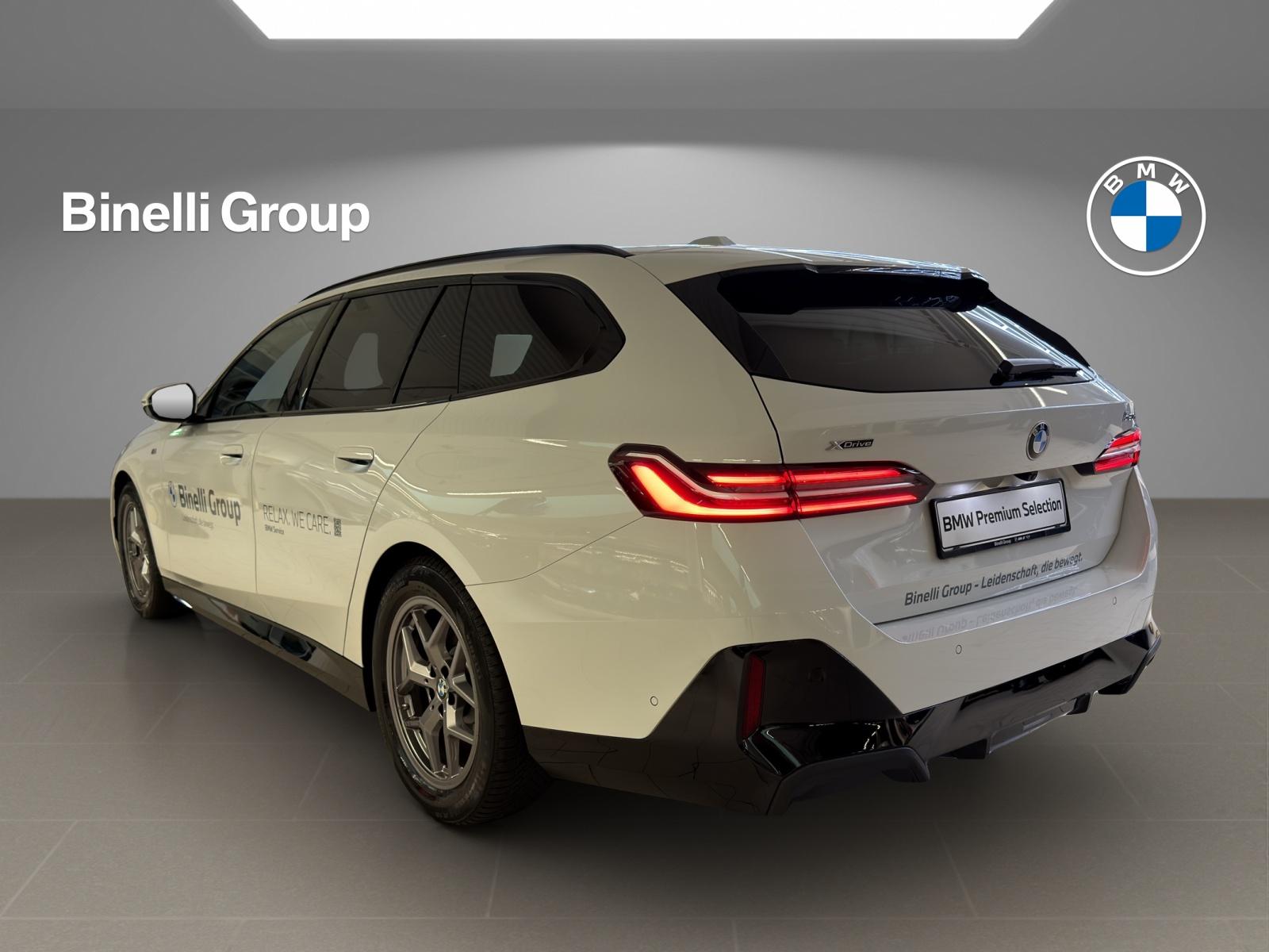 BMW 520d xDrive Touring M-SportPaket-showroom-element-2