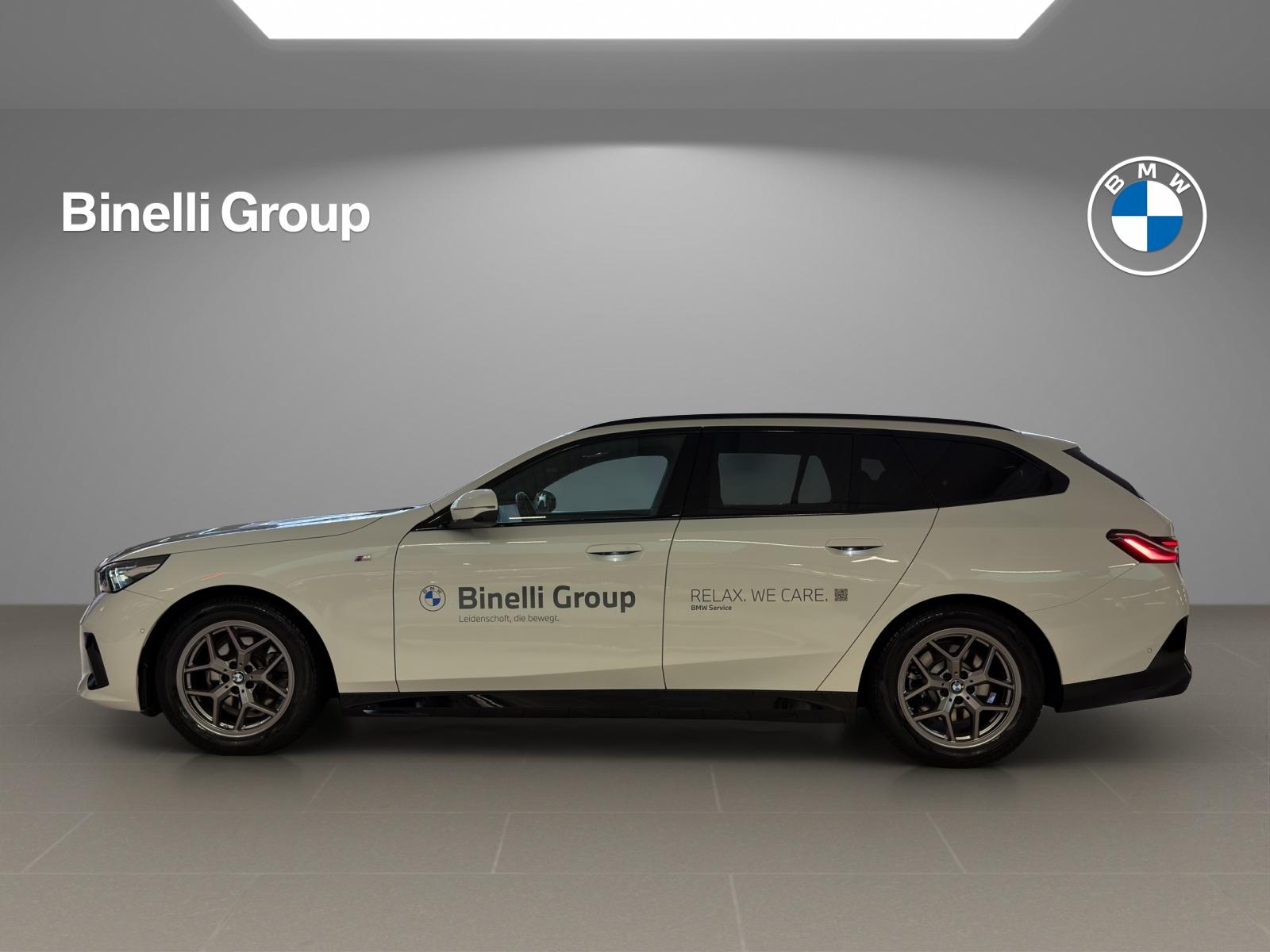 BMW 520d xDrive Touring M-SportPaket-showroom-element-1