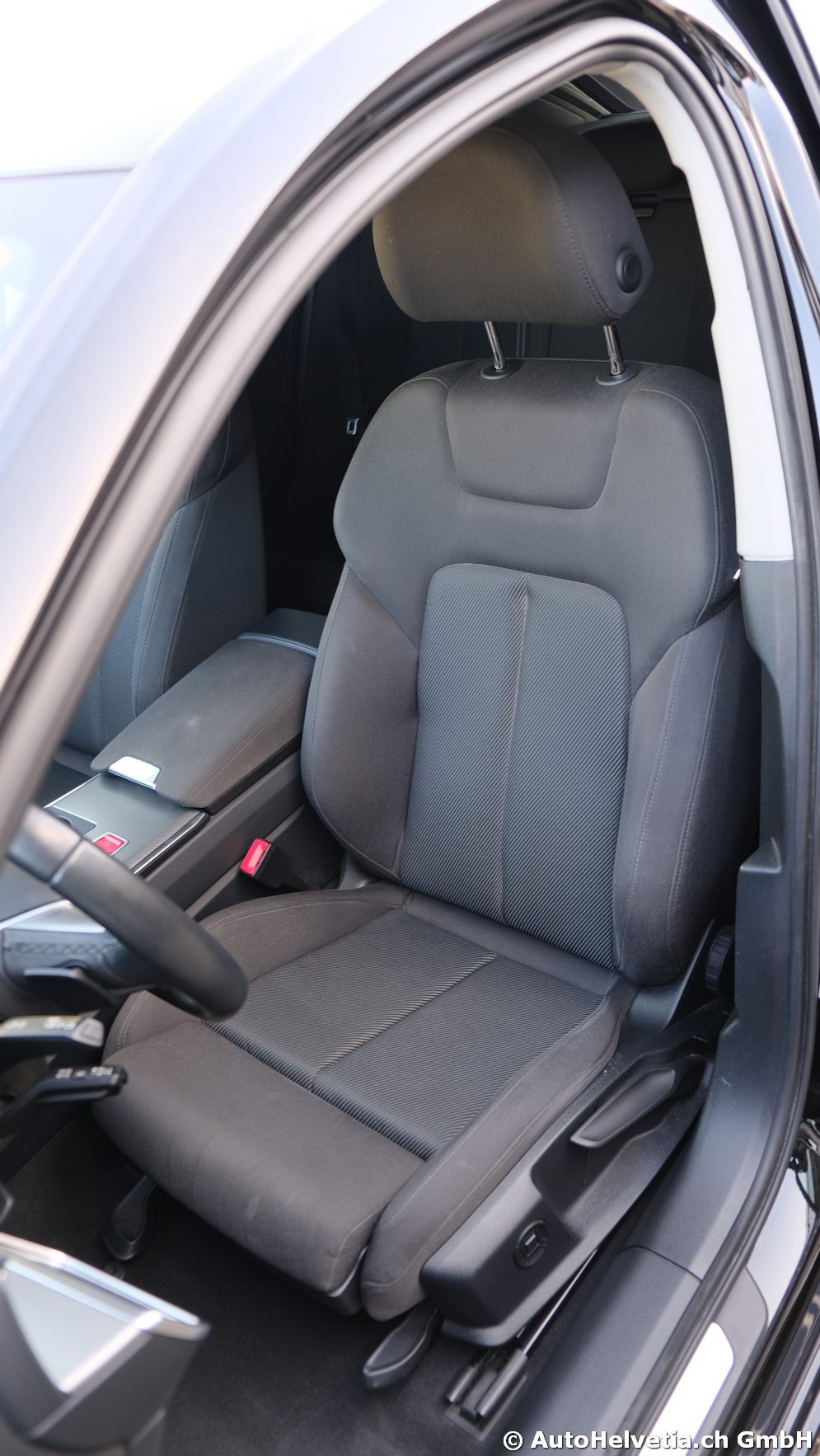 AUDI A6 Avant 40 TDI Sport S-tronic-image-10