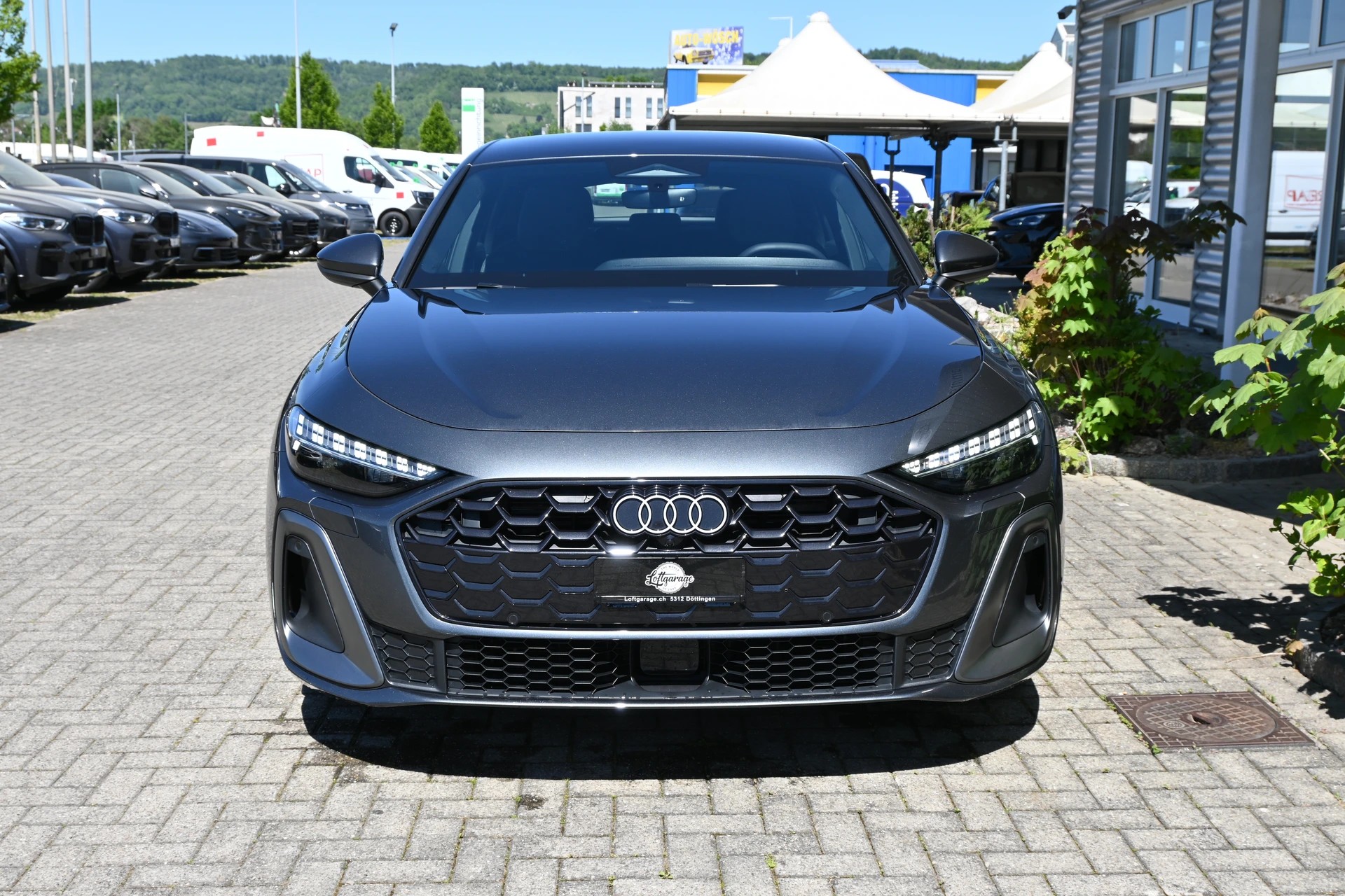 AUDI A5 Limousine 40 TFSI S-Line S tronic 204PS + Werksgarantie 03.2027-showroom-element-2