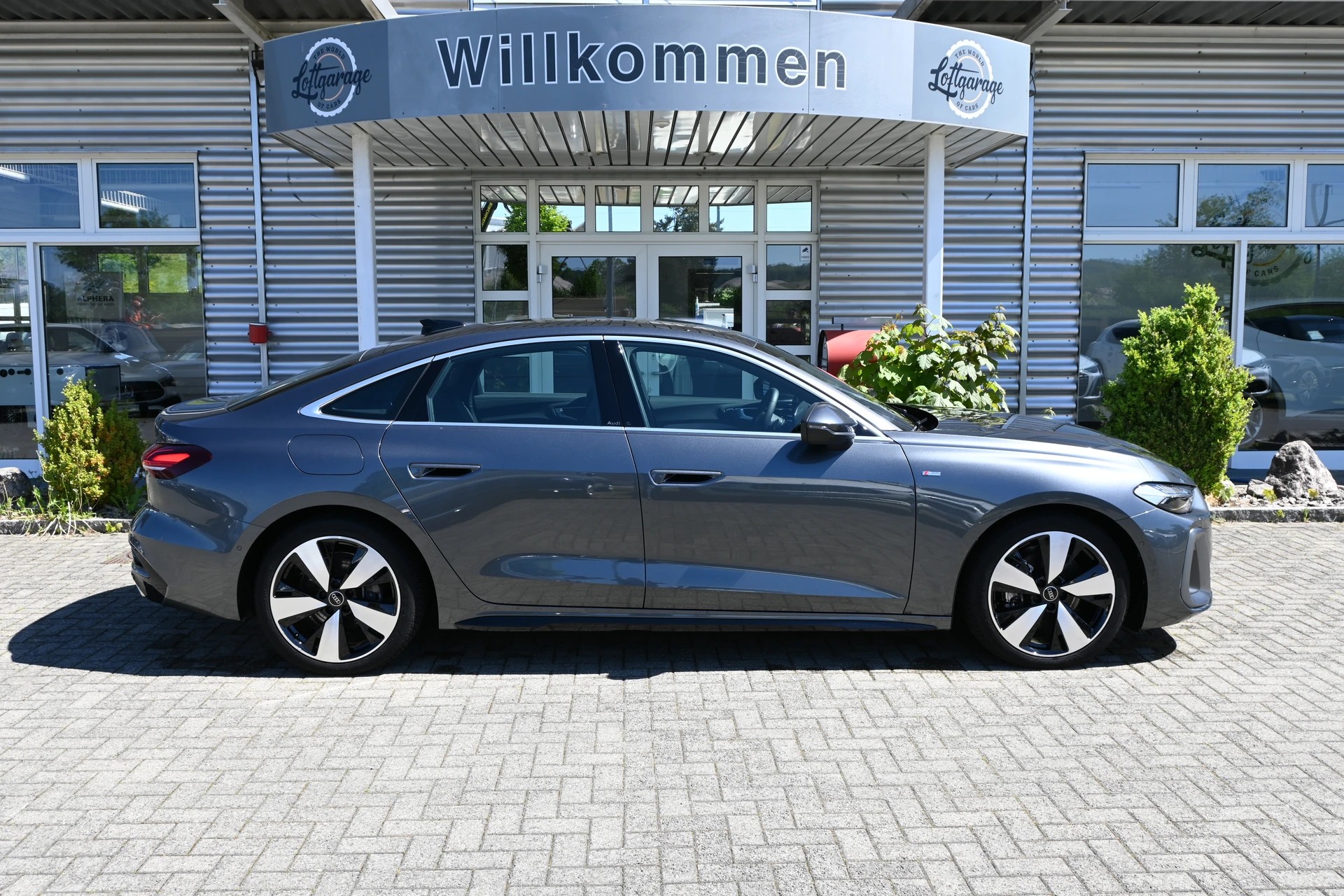 AUDI A5 Limousine 40 TFSI S-Line S tronic 204PS + Werksgarantie 03.2027-image-5