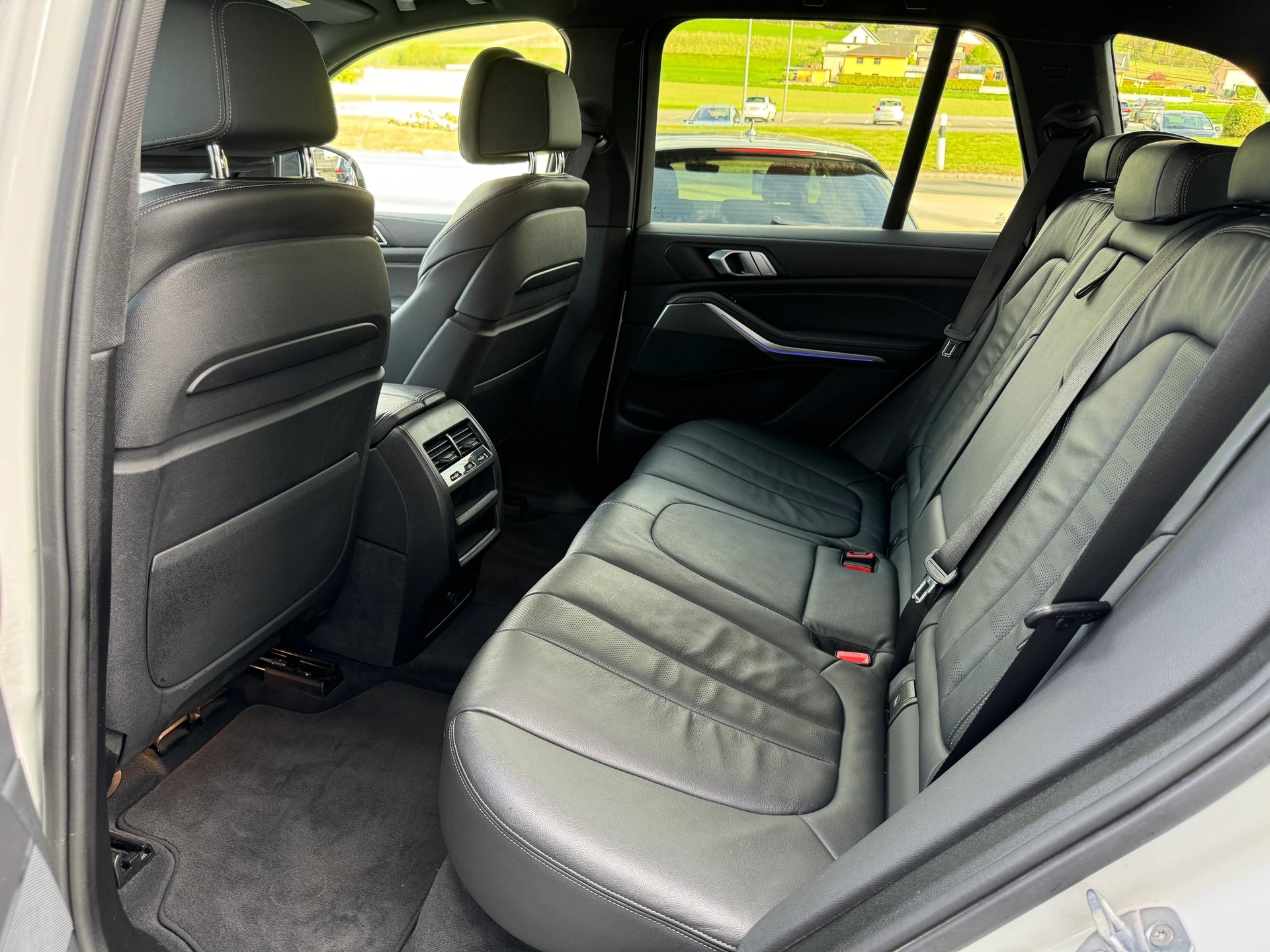 BMW X5 xDrive 40i xLine Steptronic-image-5