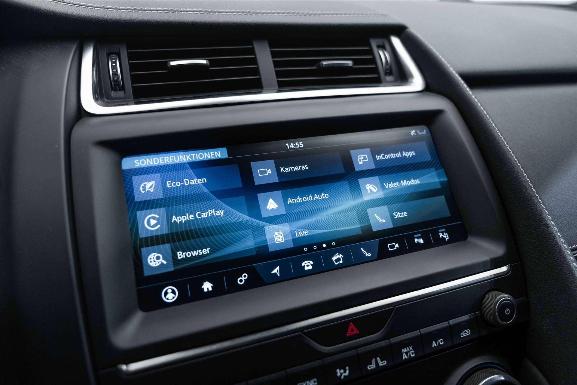 JAGUAR E-Pace 2.0 P250 AWD Automatik-image-24