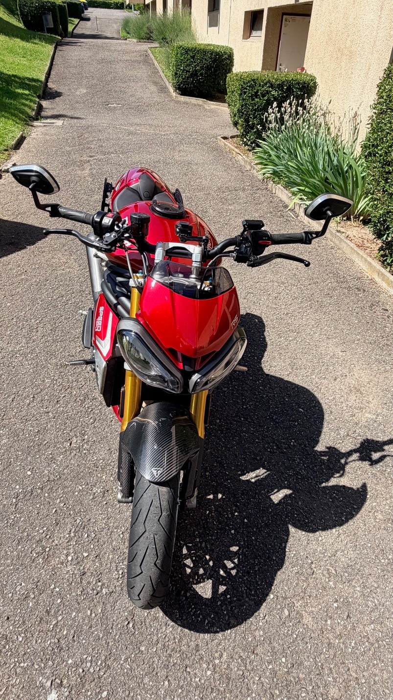TRIUMPH Speed Triple 1200 RS-image-1