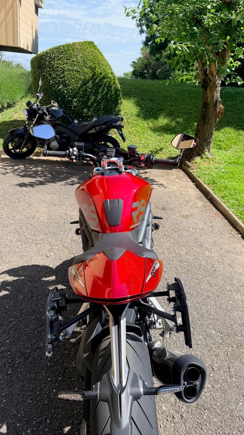 TRIUMPH Speed Triple 1200 RS-image-2