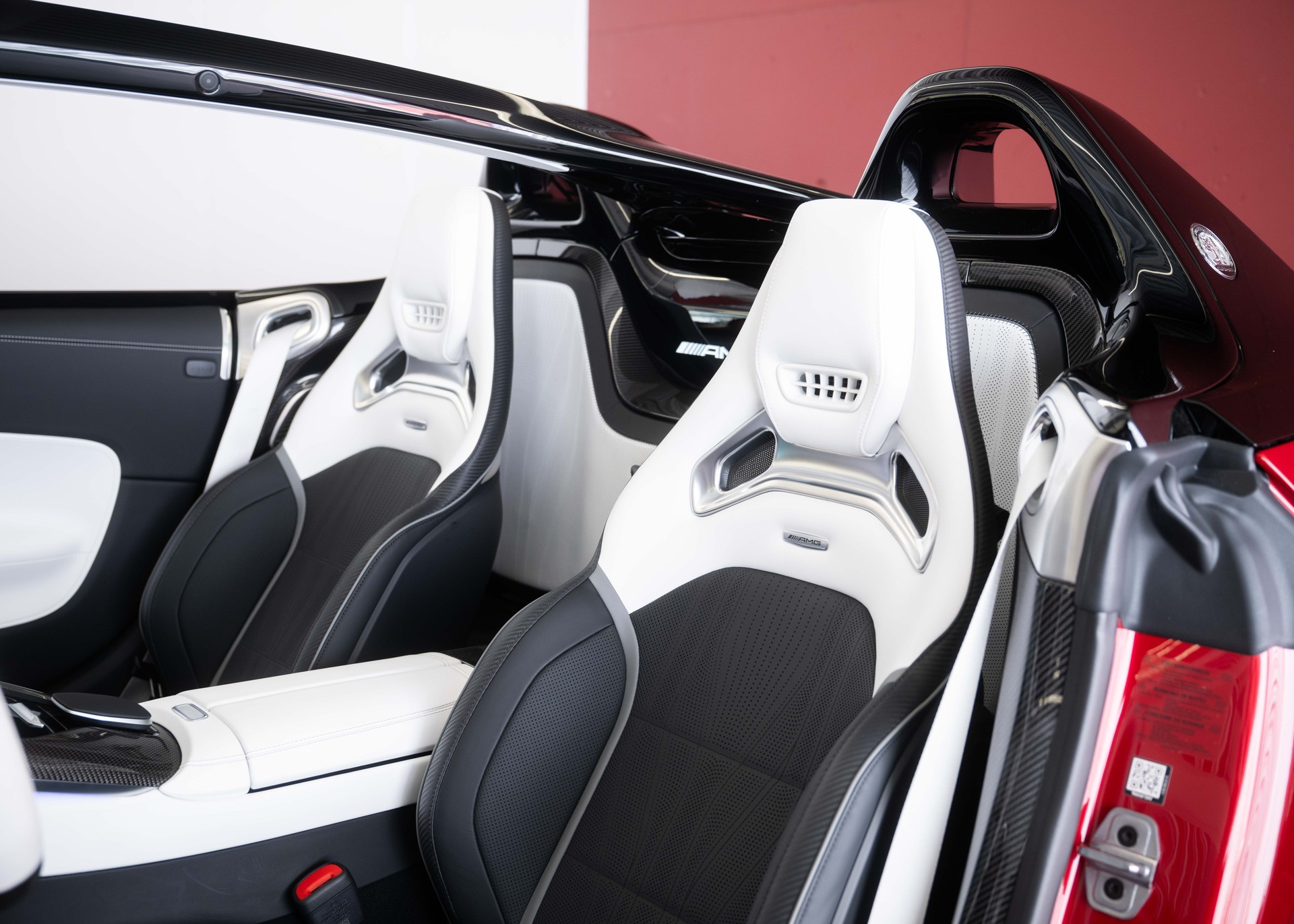 MERCEDES-BENZ PureSpeed (Swiss New car, 1 of 250 worldwide, not registered, Motorsport Styling)-image-22