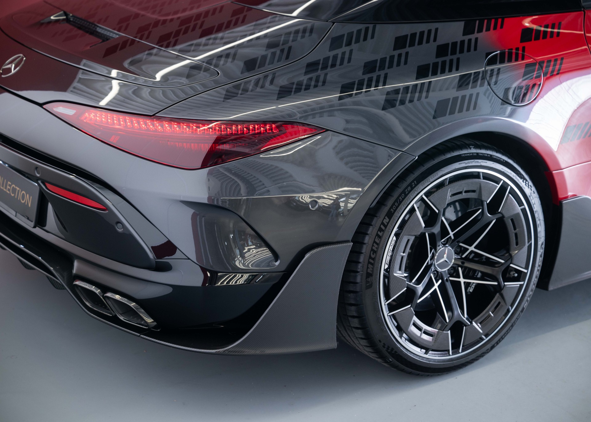 MERCEDES-BENZ PureSpeed (Swiss New car, 1 of 250 worldwide, not registered, Motorsport Styling)-image-14