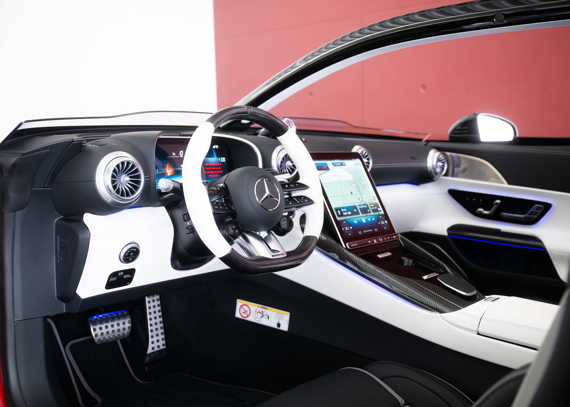 MERCEDES-BENZ PureSpeed (Swiss New car, 1 of 250 worldwide, not registered, Motorsport Styling)-image-17