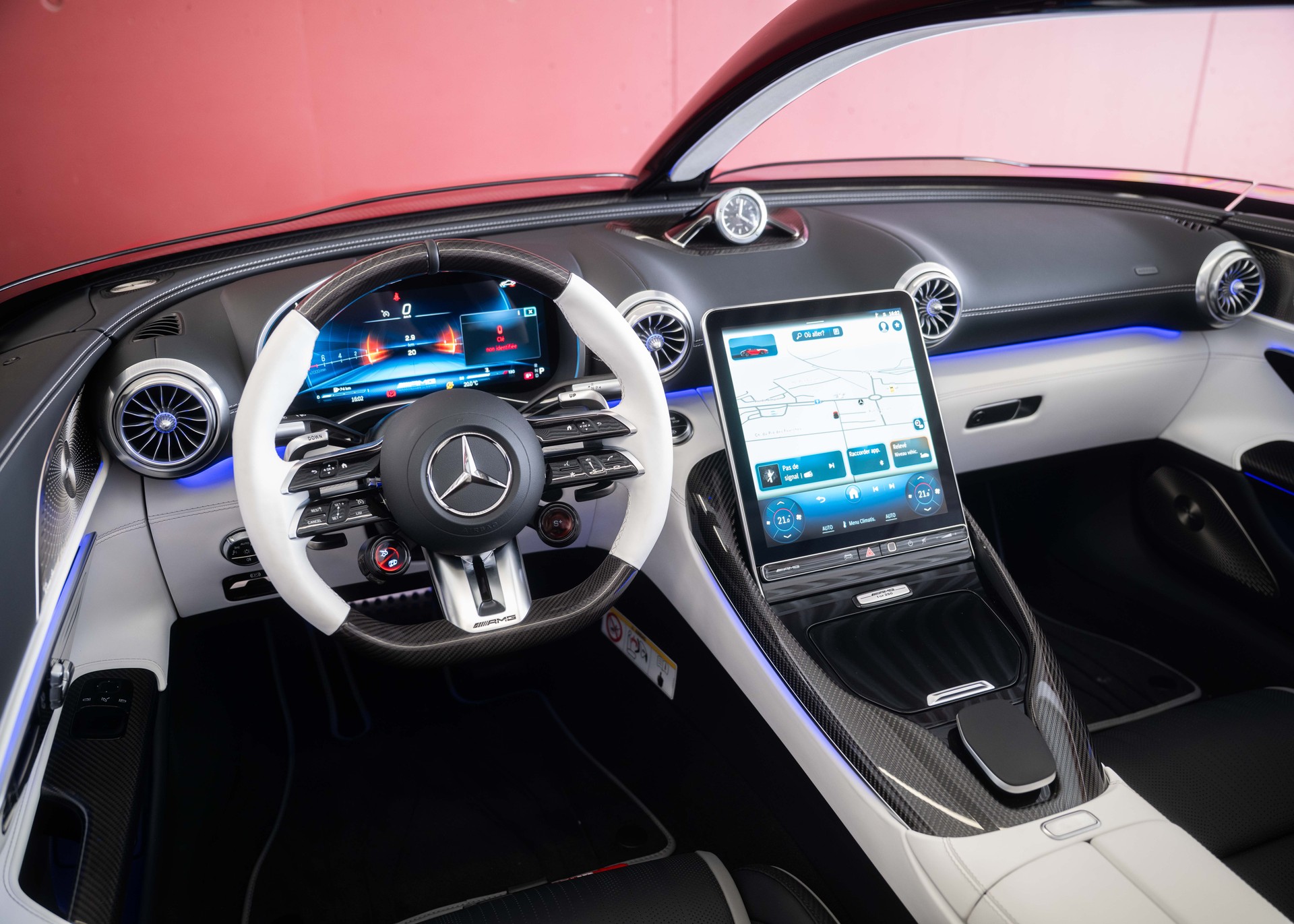 MERCEDES-BENZ PureSpeed (Swiss New car, 1 of 250 worldwide, not registered, Motorsport Styling)-image-16
