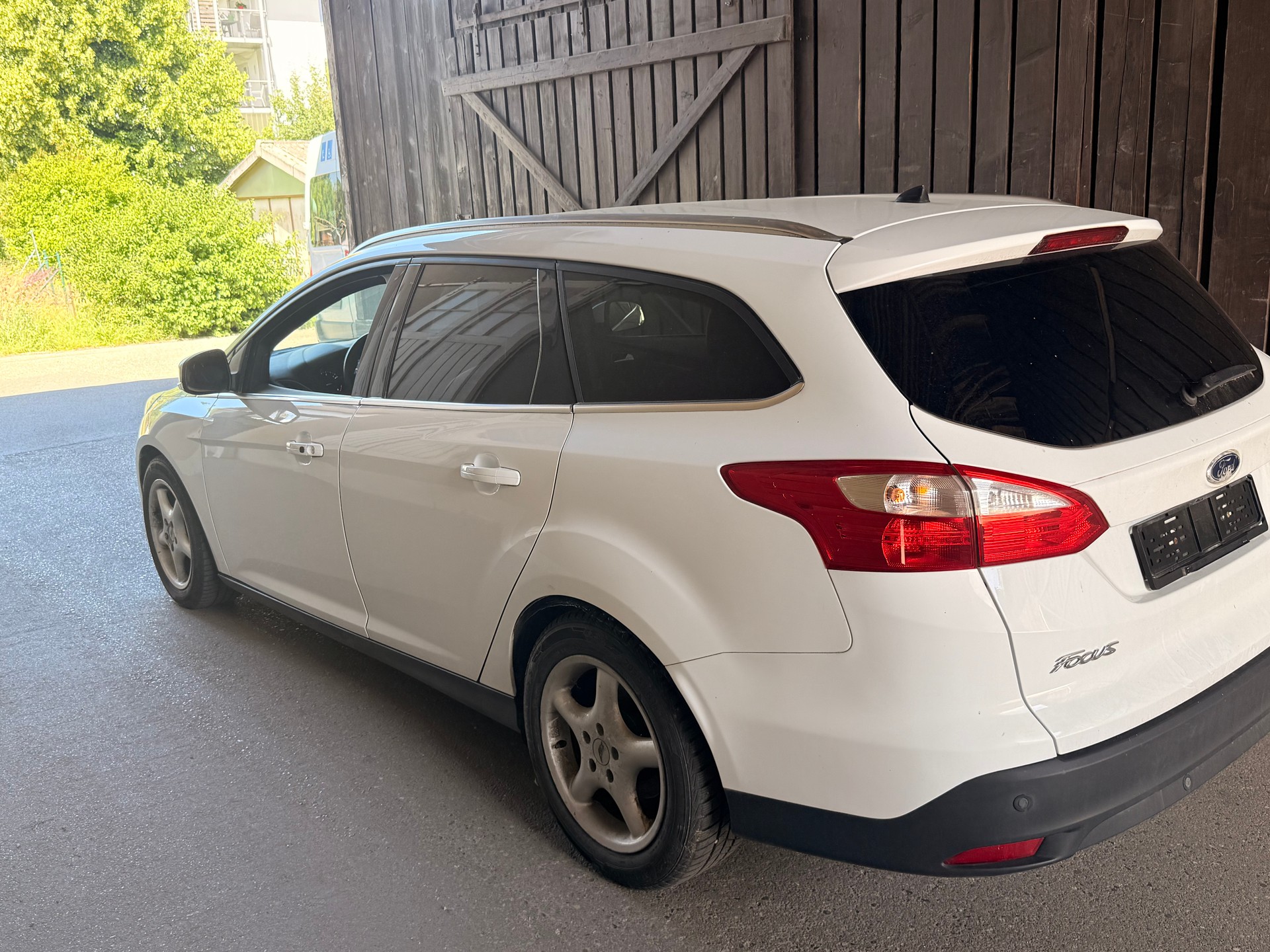 FORD Focus 2.0 TDCi Trend PowerShift-image-1