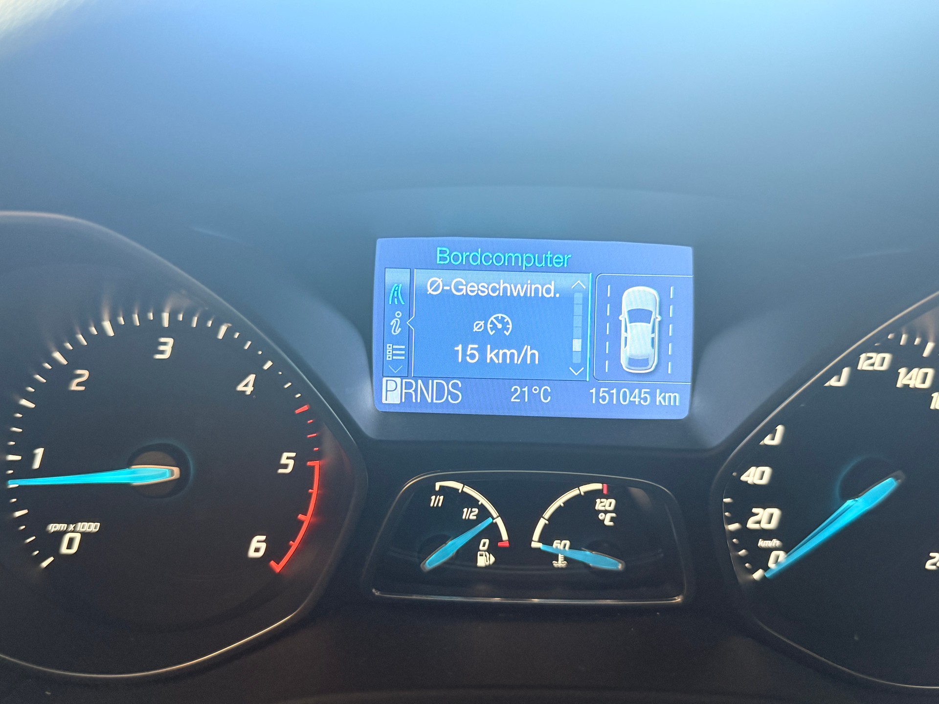 FORD Focus 2.0 TDCi Trend PowerShift-image-13