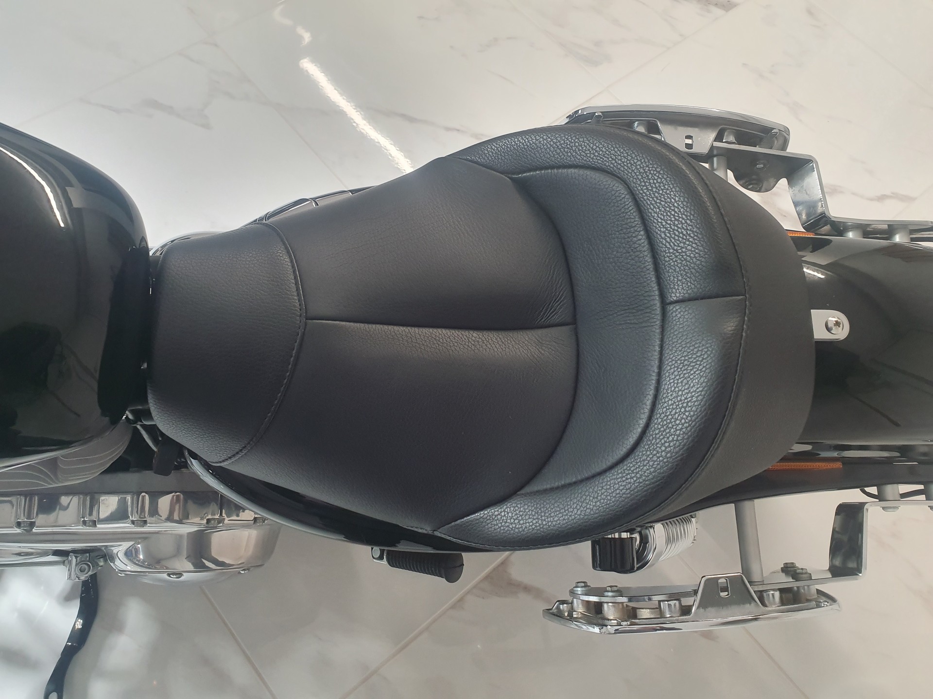 HARLEY-DAVIDSON XL 883 L Sportster Super Low-image-5