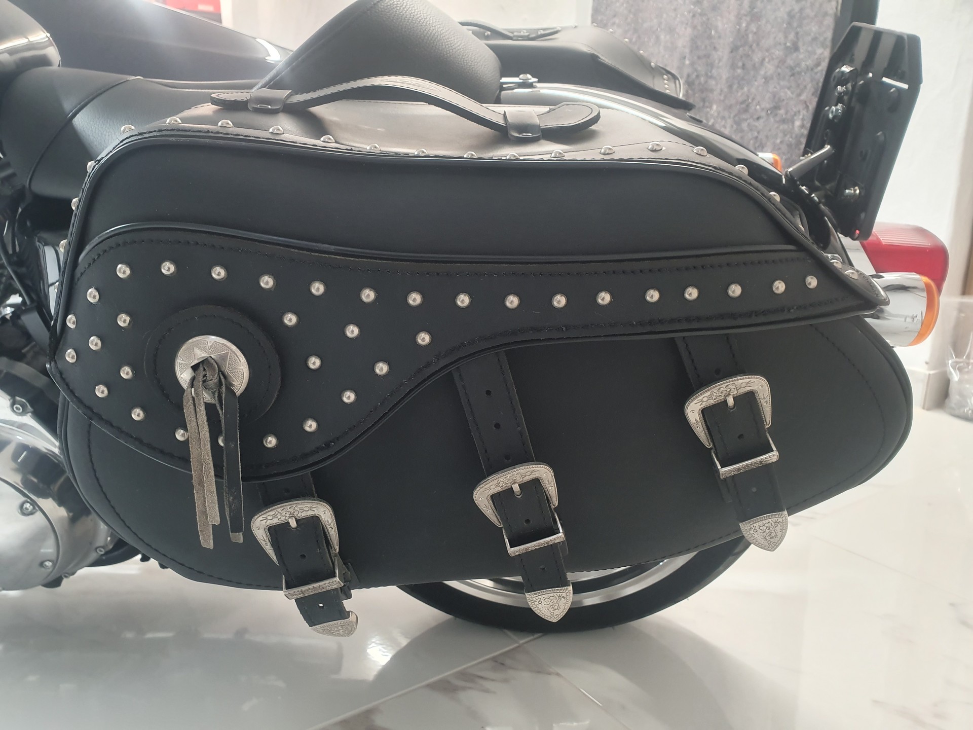 HARLEY-DAVIDSON XL 883 L Sportster Super Low-image-10