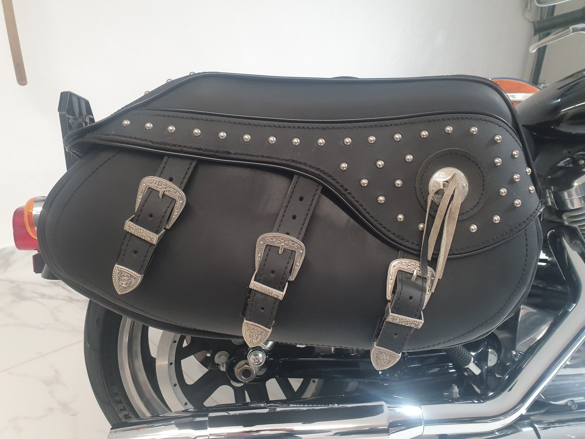 HARLEY-DAVIDSON XL 883 L Sportster Super Low-image-9