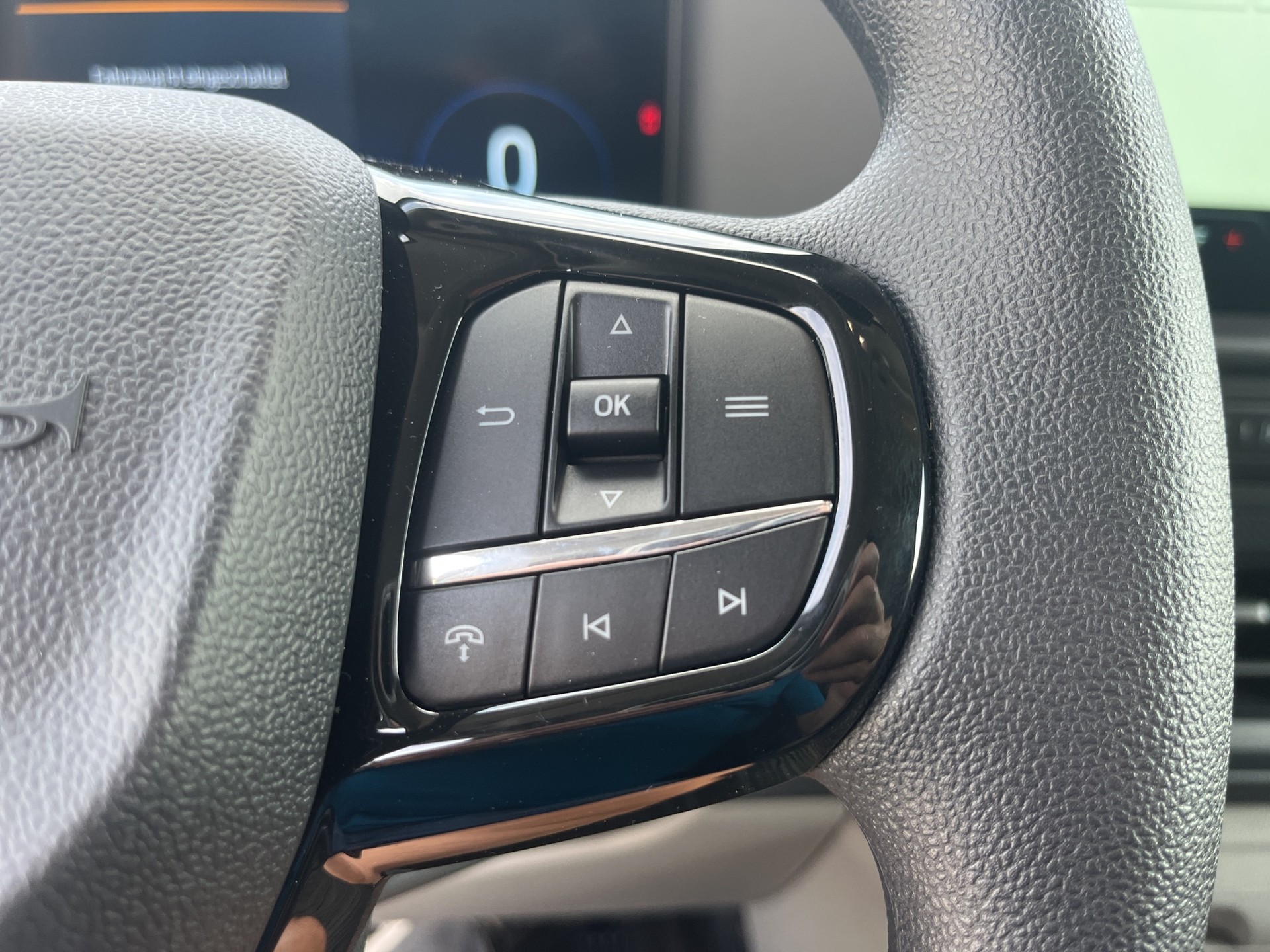 FORD Transit Custom 320 L1H1 Trend Automat, *AHK, Rückfahrkamera, Sitzheizung, Carplay, LED Scheinwerfer*-image-17