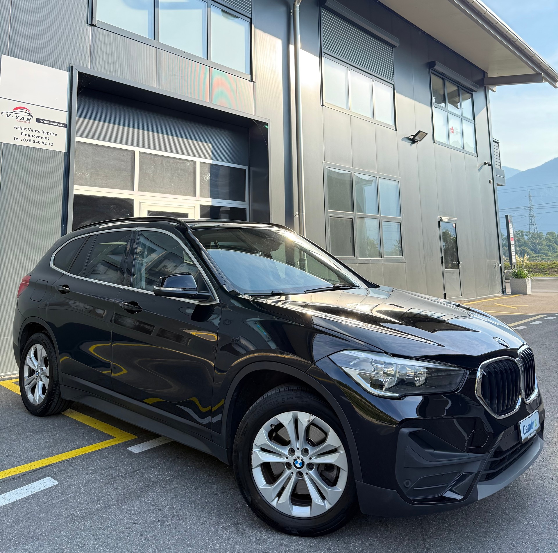 BMW X1 xDrive 25e Sport Line Steptronic-image-1