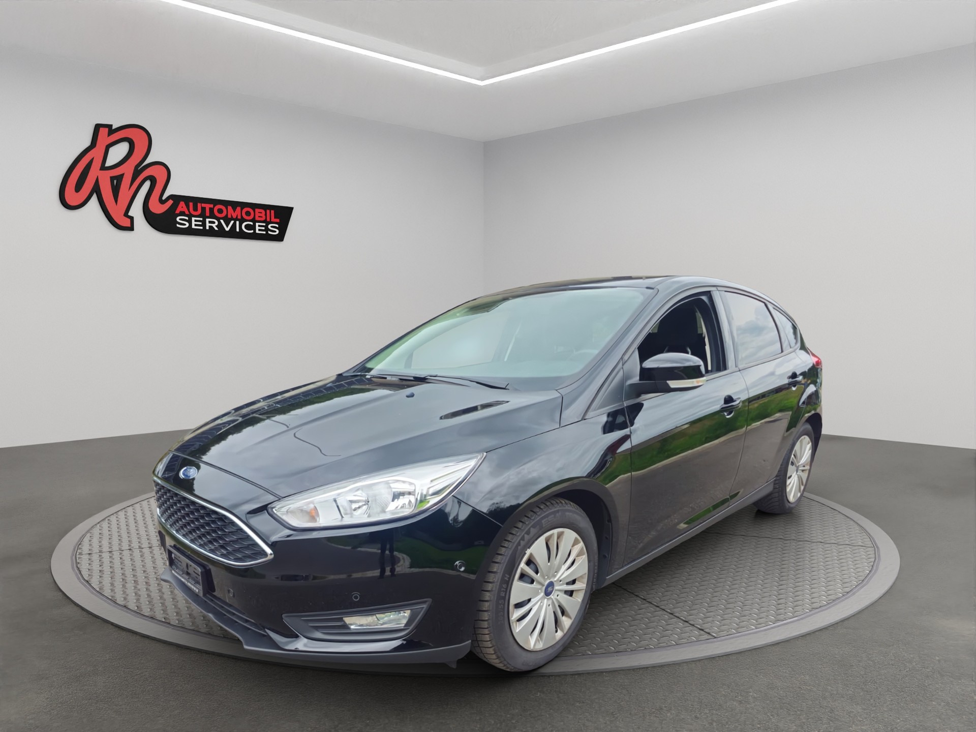 FORD Focus 1.0 SCTi 99g Trend-showroom-element-1