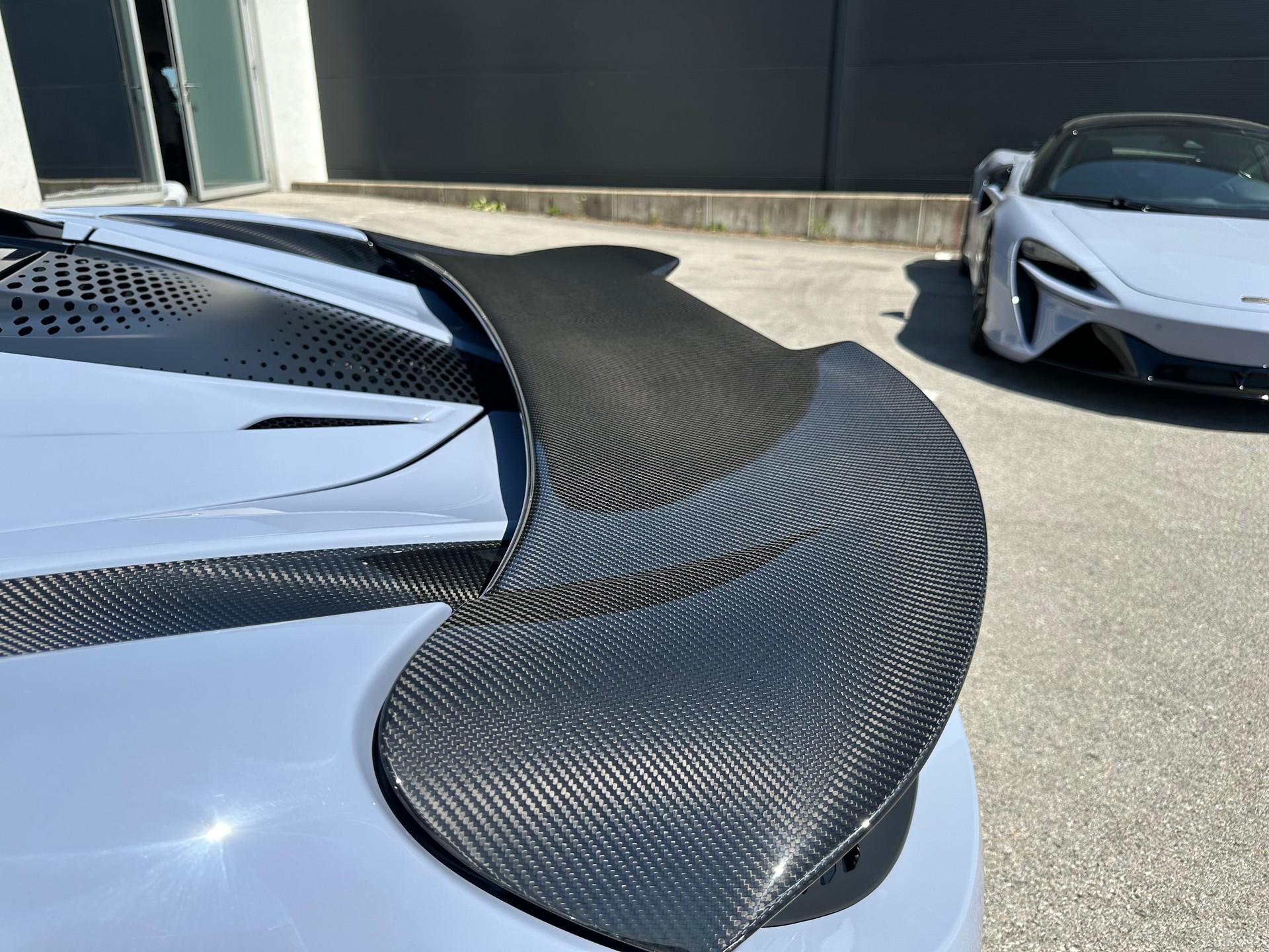McLAREN 750S Spider-image-6