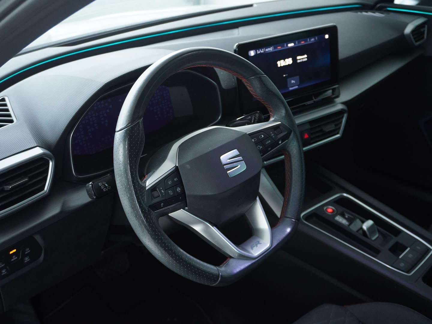 SEAT Leon 1.4 eHybrid pHEV DSG Hola FR-showroom-element-2