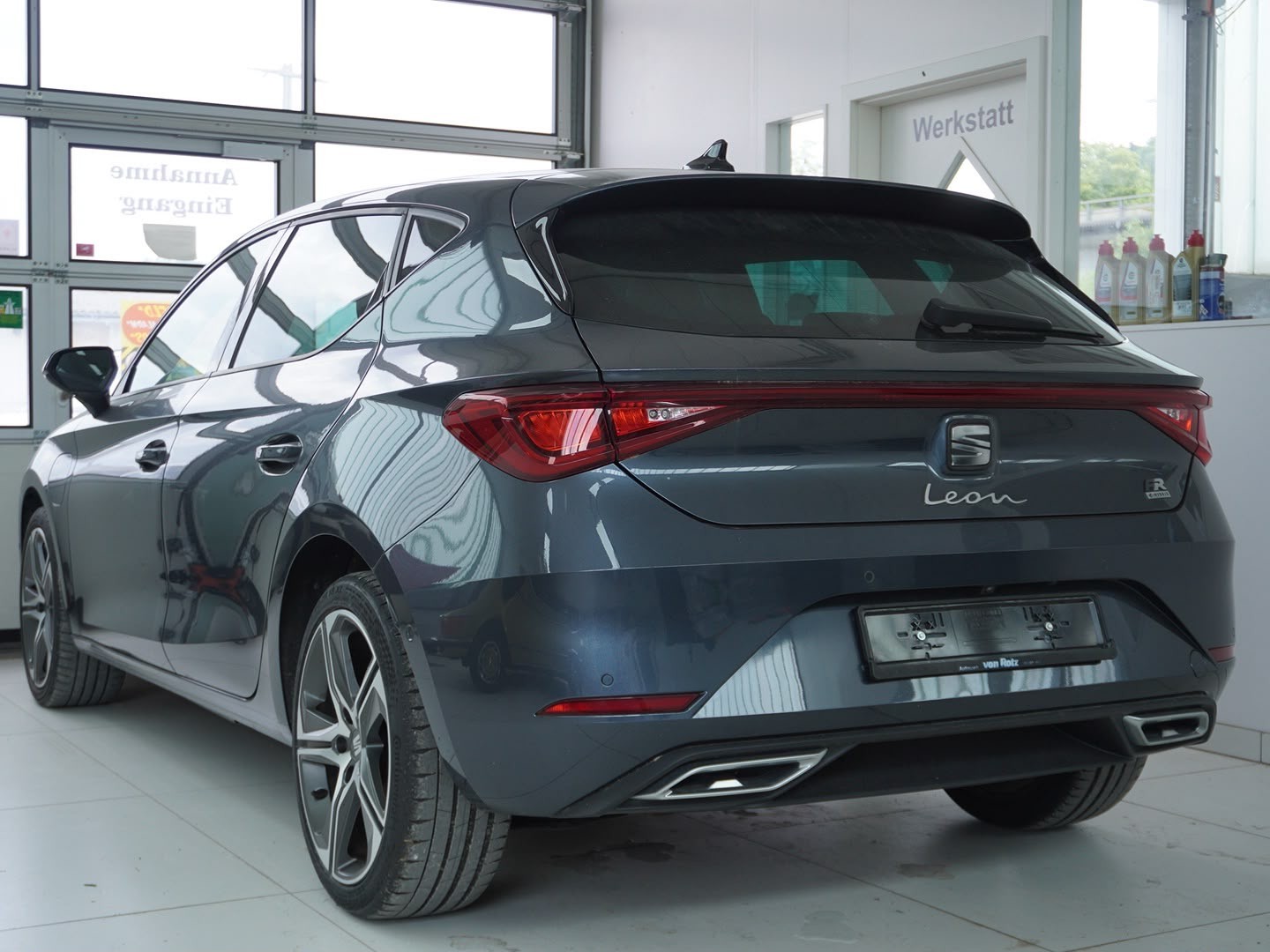 SEAT Leon 1.4 eHybrid pHEV DSG Hola FR-showroom-element-1