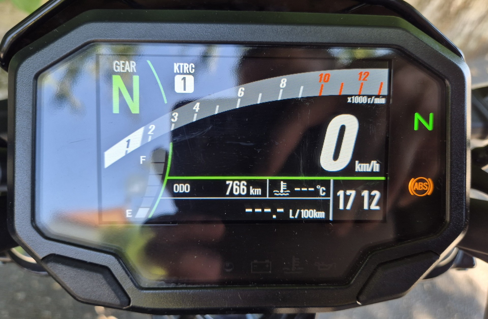 KAWASAKI Z 650 (35kW)-image-15
