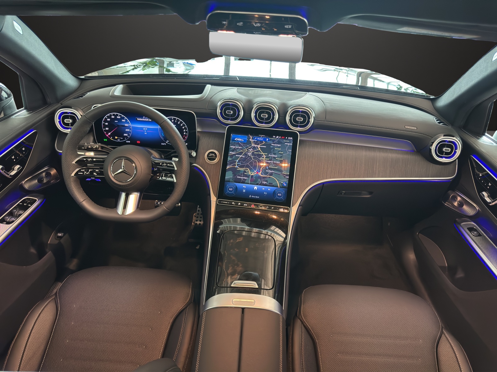 MERCEDES-BENZ GLC 400 e 4M EQ Star-image-9
