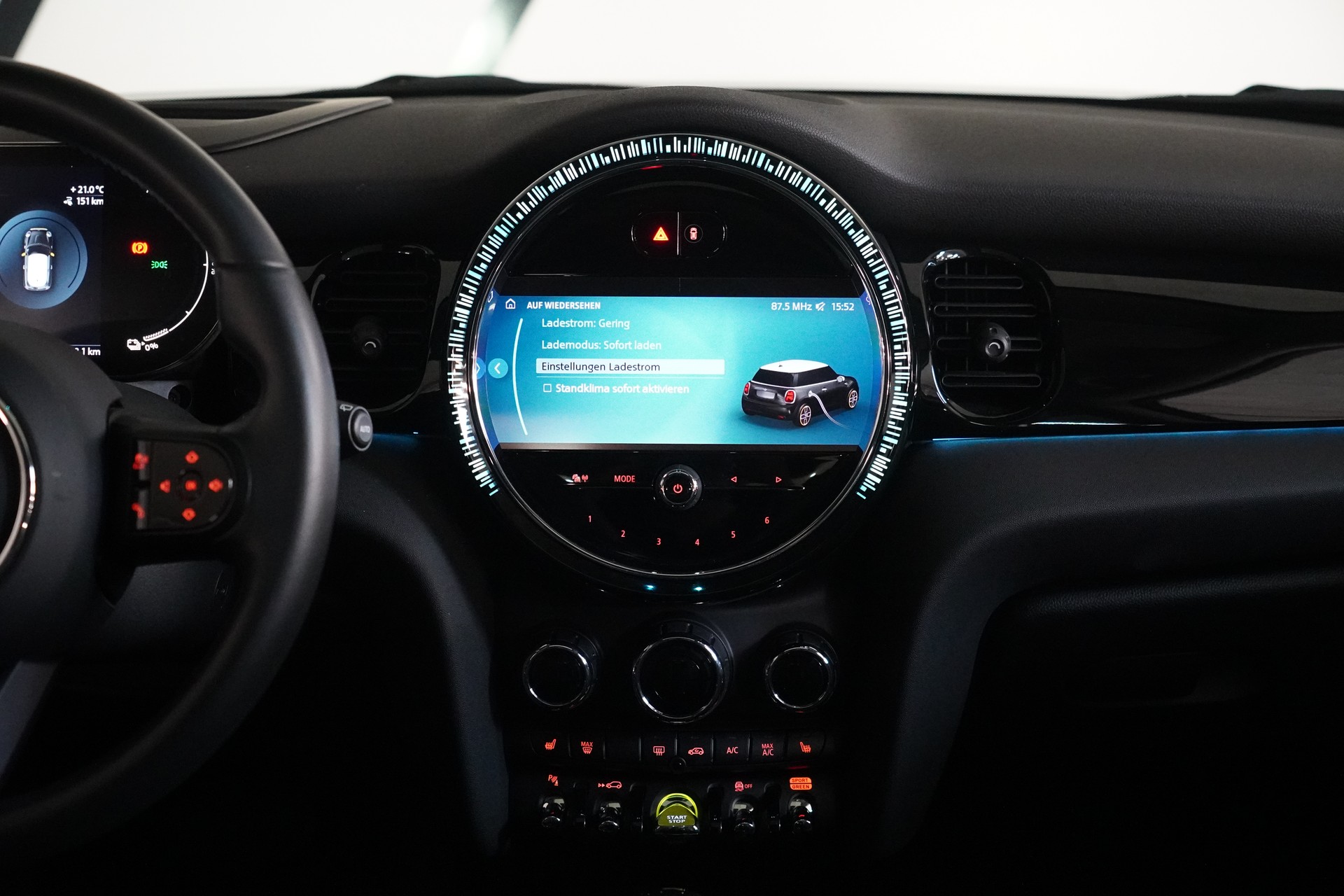 MINI Cooper SE Mosaert Edition-image-19