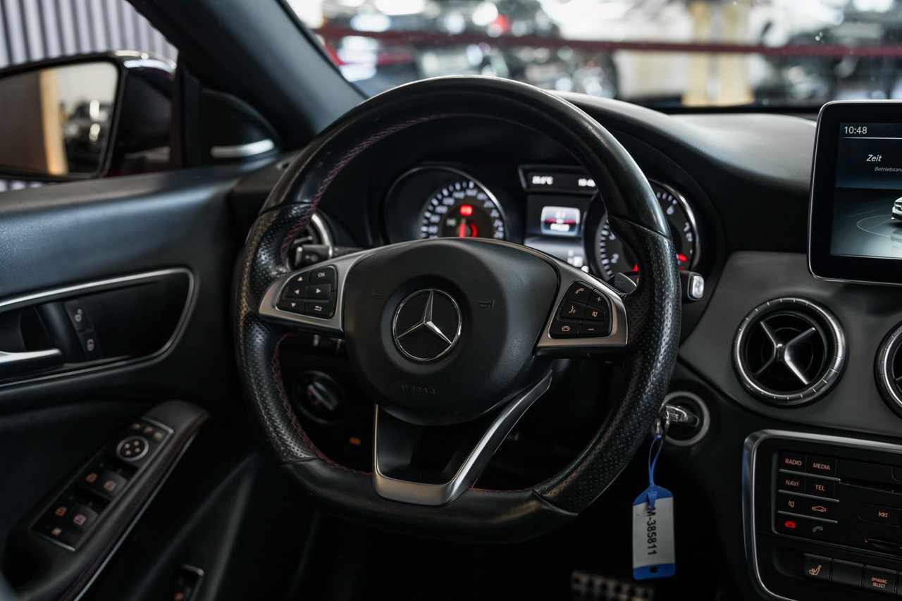 MERCEDES-BENZ CLA 250 AMG Line 7G-DCT 4Matic-image-29