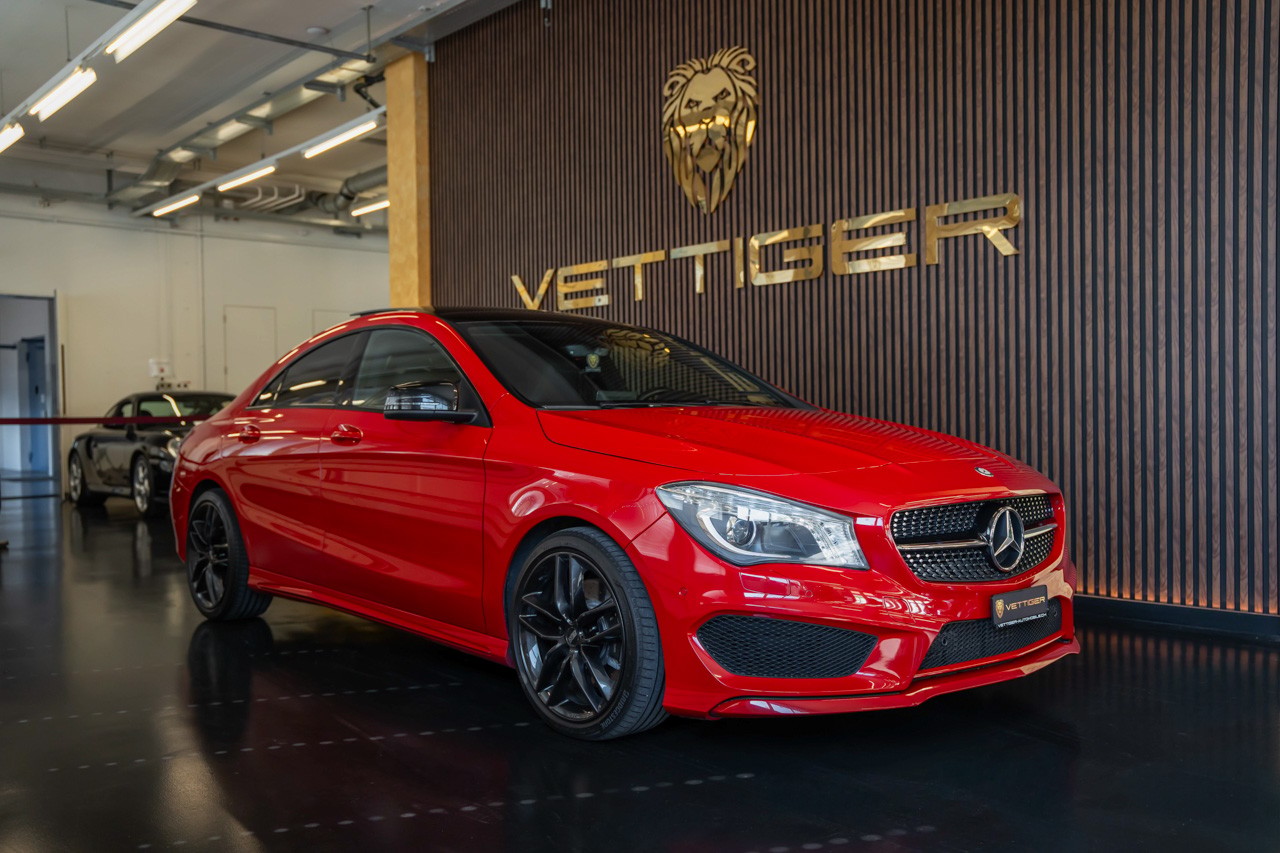 MERCEDES-BENZ CLA 250 AMG Line 7G-DCT 4Matic
