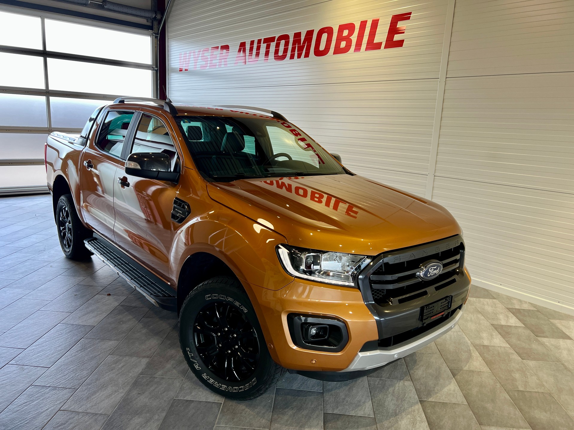 FORD Ranger Wildtrak 2.0 Eco Blue 4x4 A-showroom-element-1