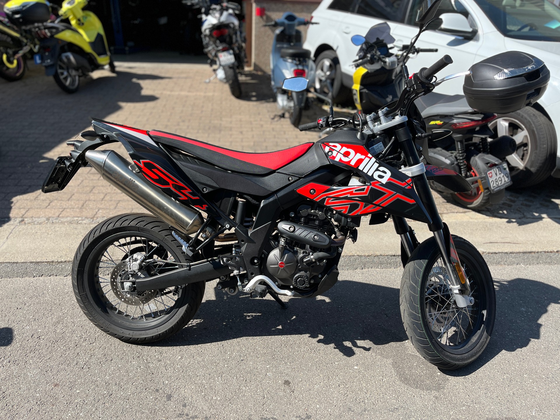 APRILIA SX 125-image-1
