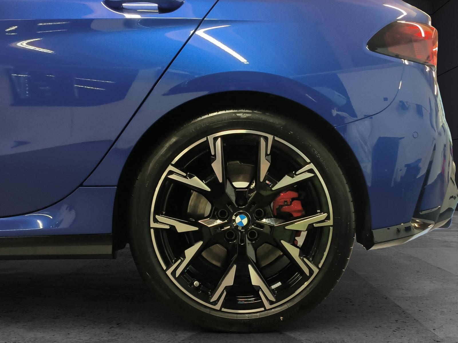 BMW M135i xDrive-image-9