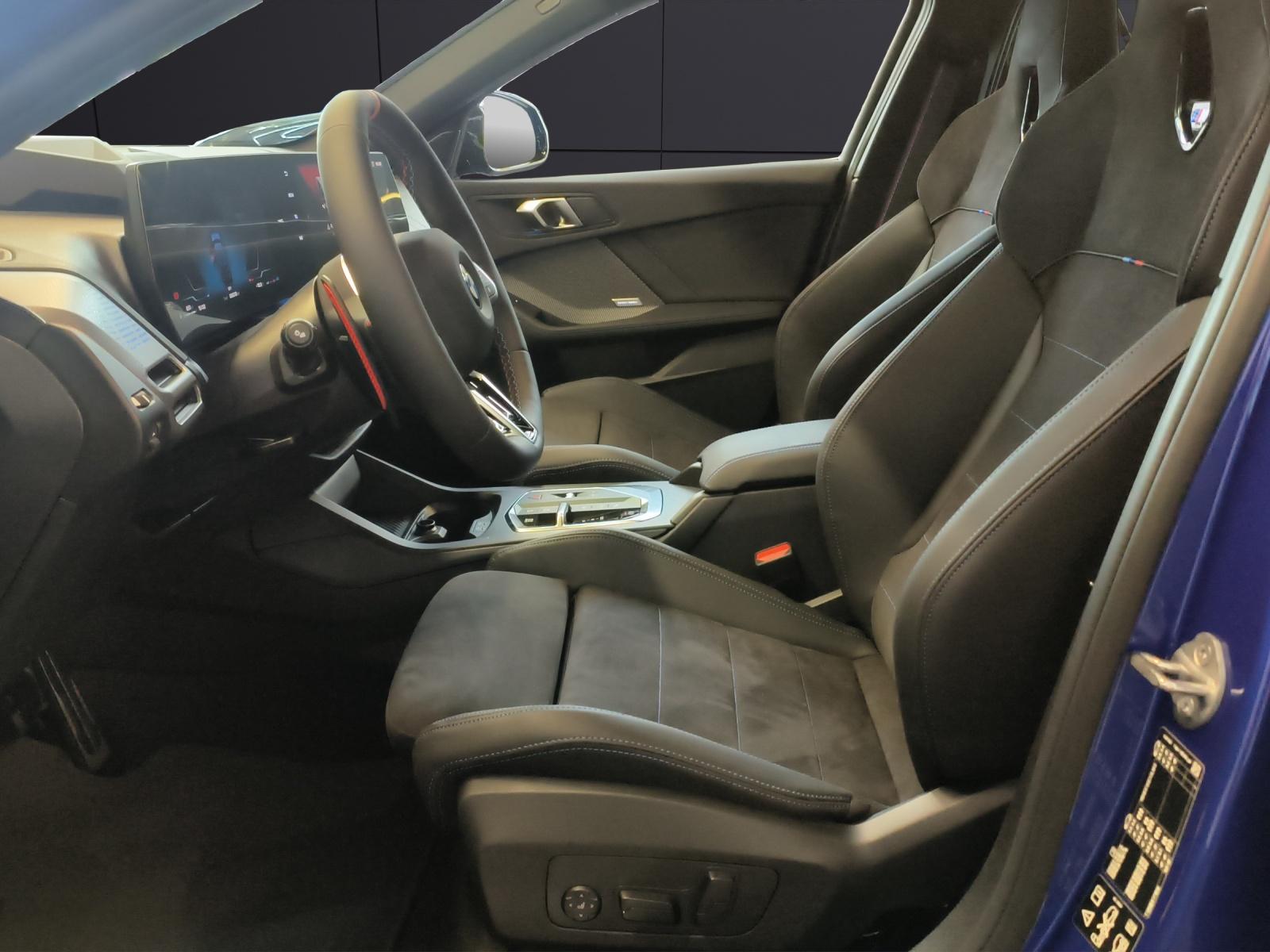 BMW M135i xDrive-image-11