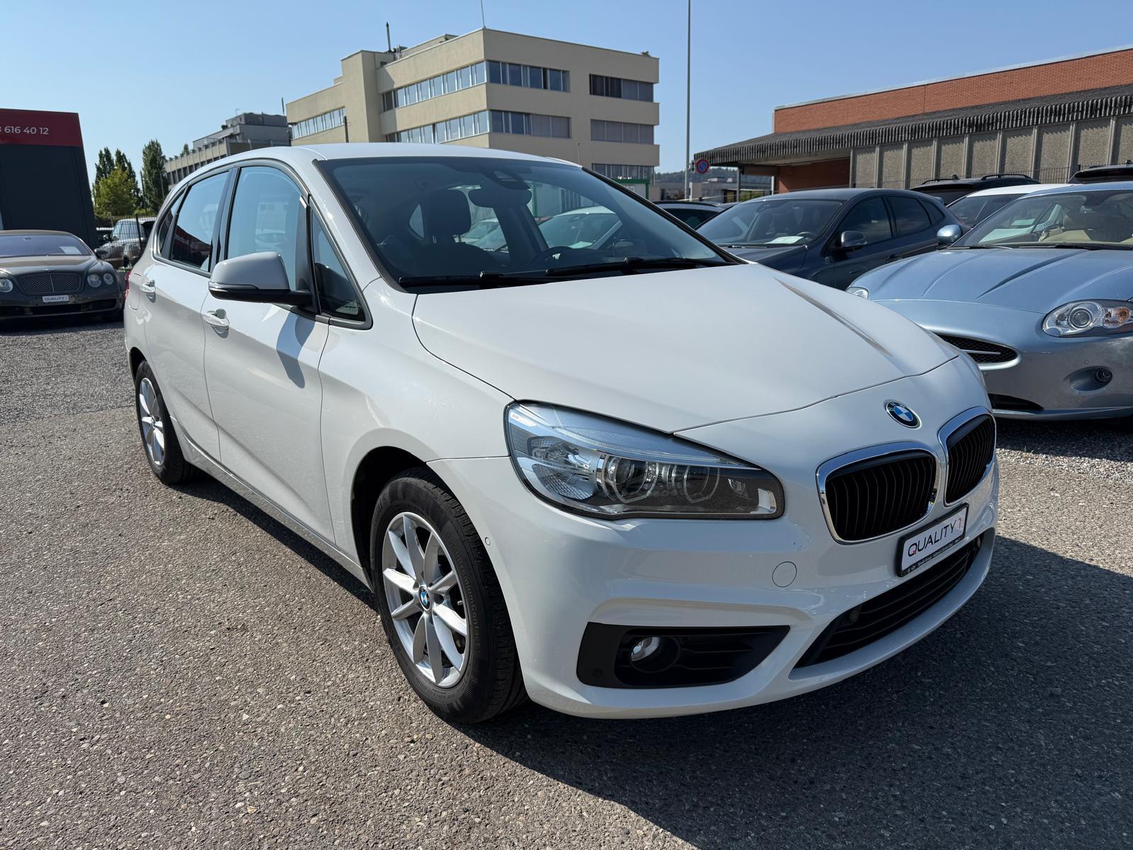 BMW 218d xDrive Active Tourer-showroom-element-2