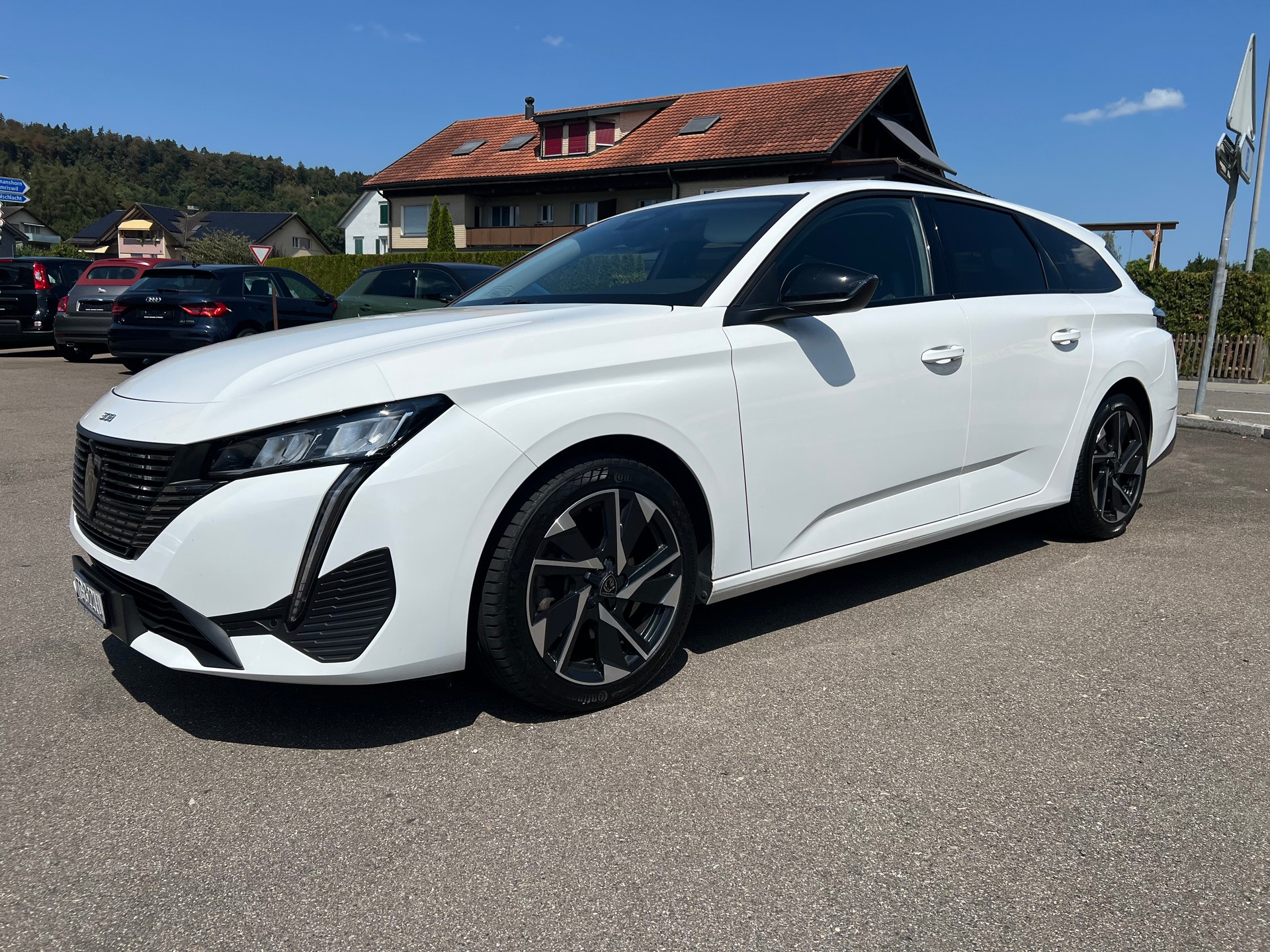 PEUGEOT 308 SW 1.5 BlueHDI Allure Pack EAT8