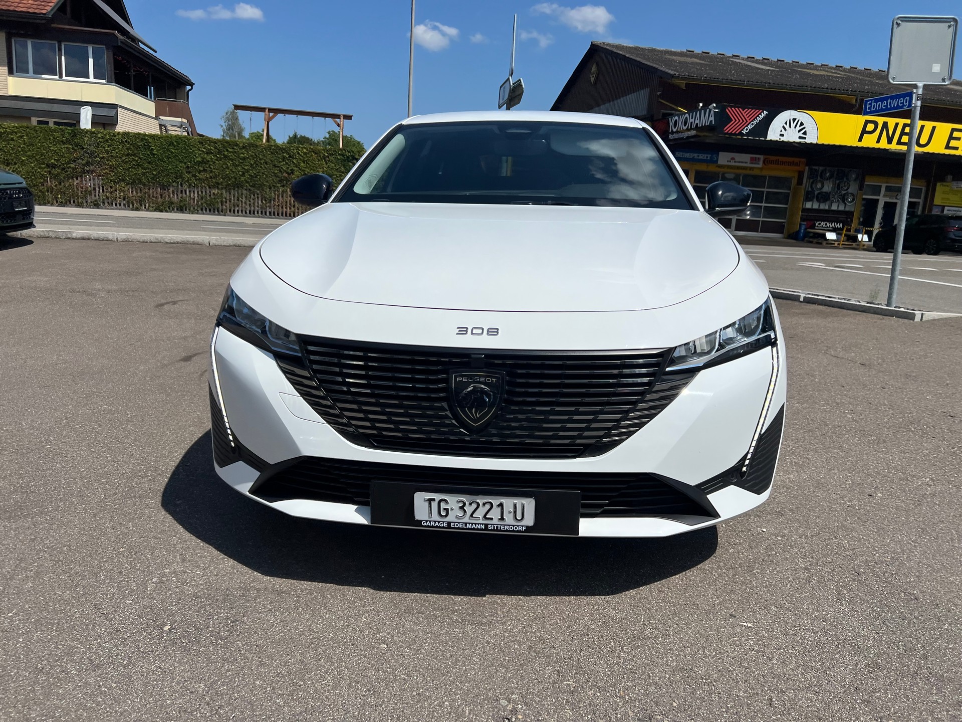 PEUGEOT 308 SW 1.5 BlueHDI Allure Pack EAT8-showroom-element-3