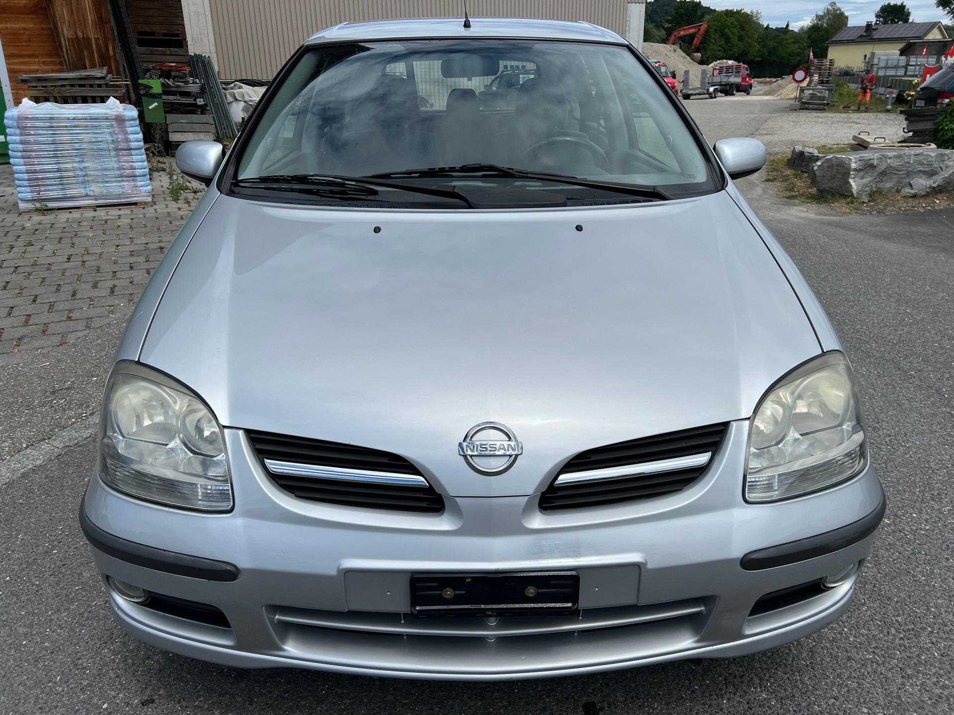 NISSAN Almera Tino 1.8 16V tekna