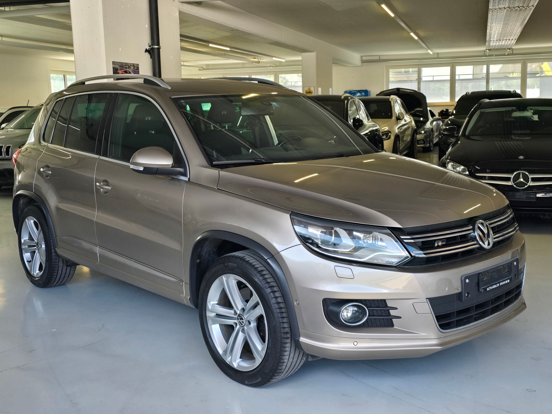 VW Tiguan 2.0 TDI BMT R-Line Design 4Motion DSG