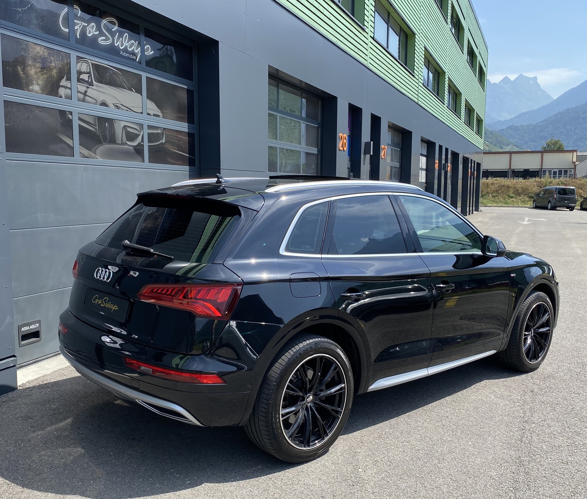 AUDI Q5 3.0 TDI sport quattro tiptronic-image-31
