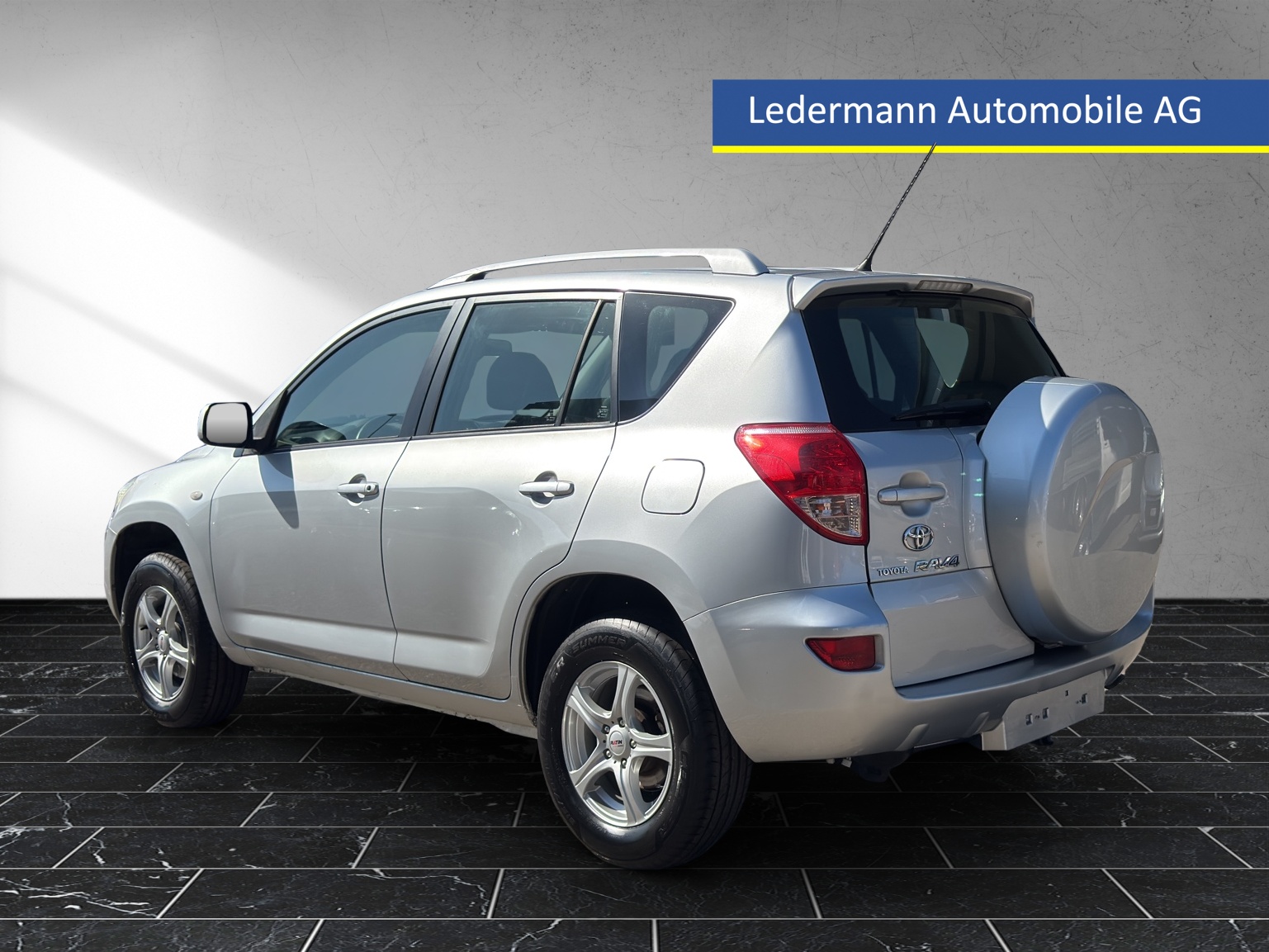 TOYOTA RAV-4 2.0 16V Linea Terra-showroom-element-2