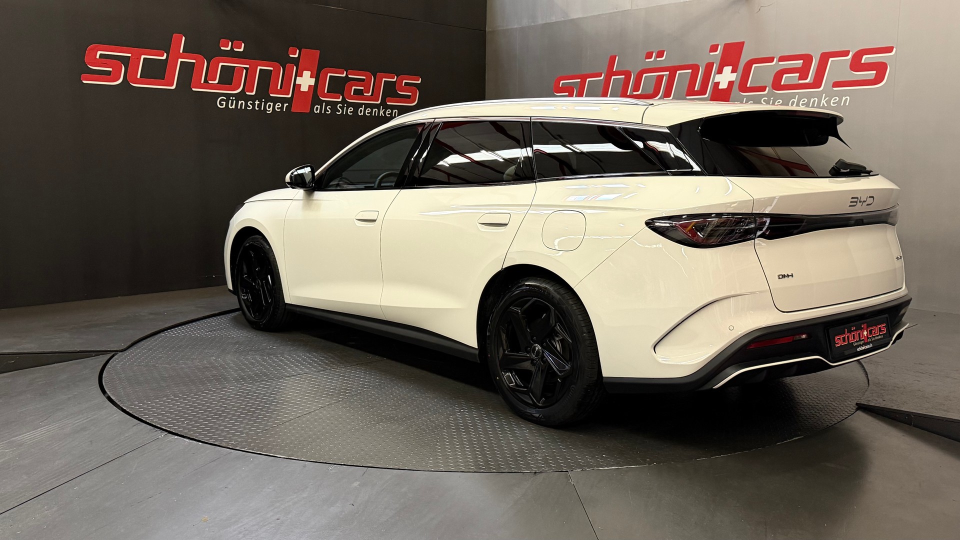 BYD Seal 6 DM-i Touring Comfort Lite-showroom-element-3